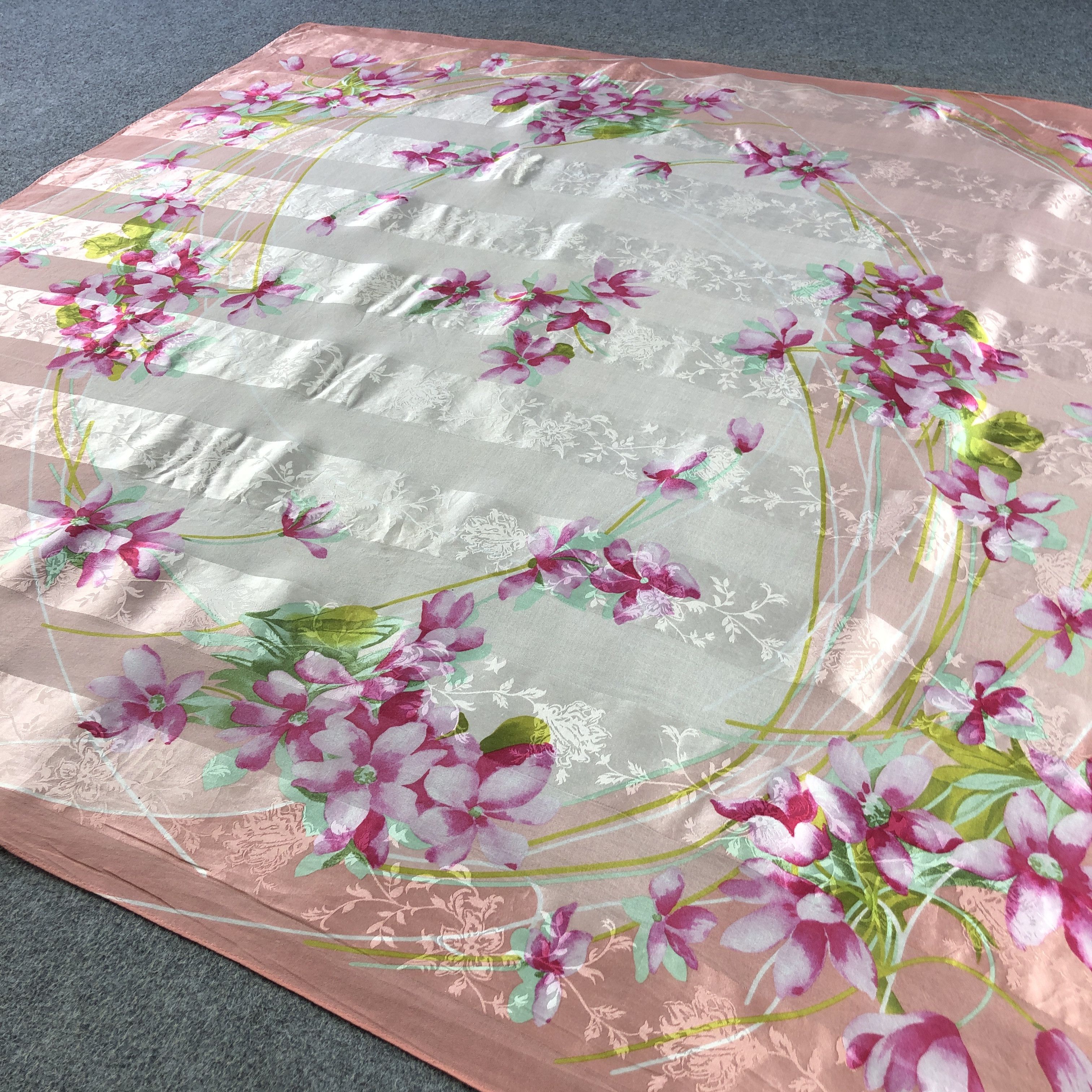 Hanae Mori Vintage Hanae Mori Floral Silk Scarf M1261 Size ONE SIZE - 3 Thumbnail