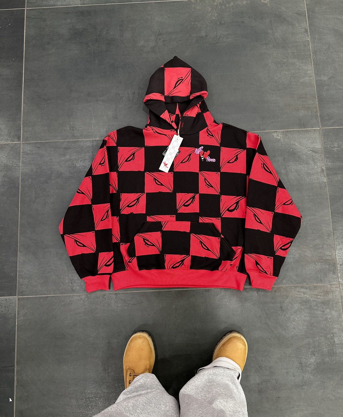 Matty Boy Matty Boy x Anti Promo 99 Eyes Hoodie (Red) Size US S / EU 44-46 / 1 - 1 Thumbnail
