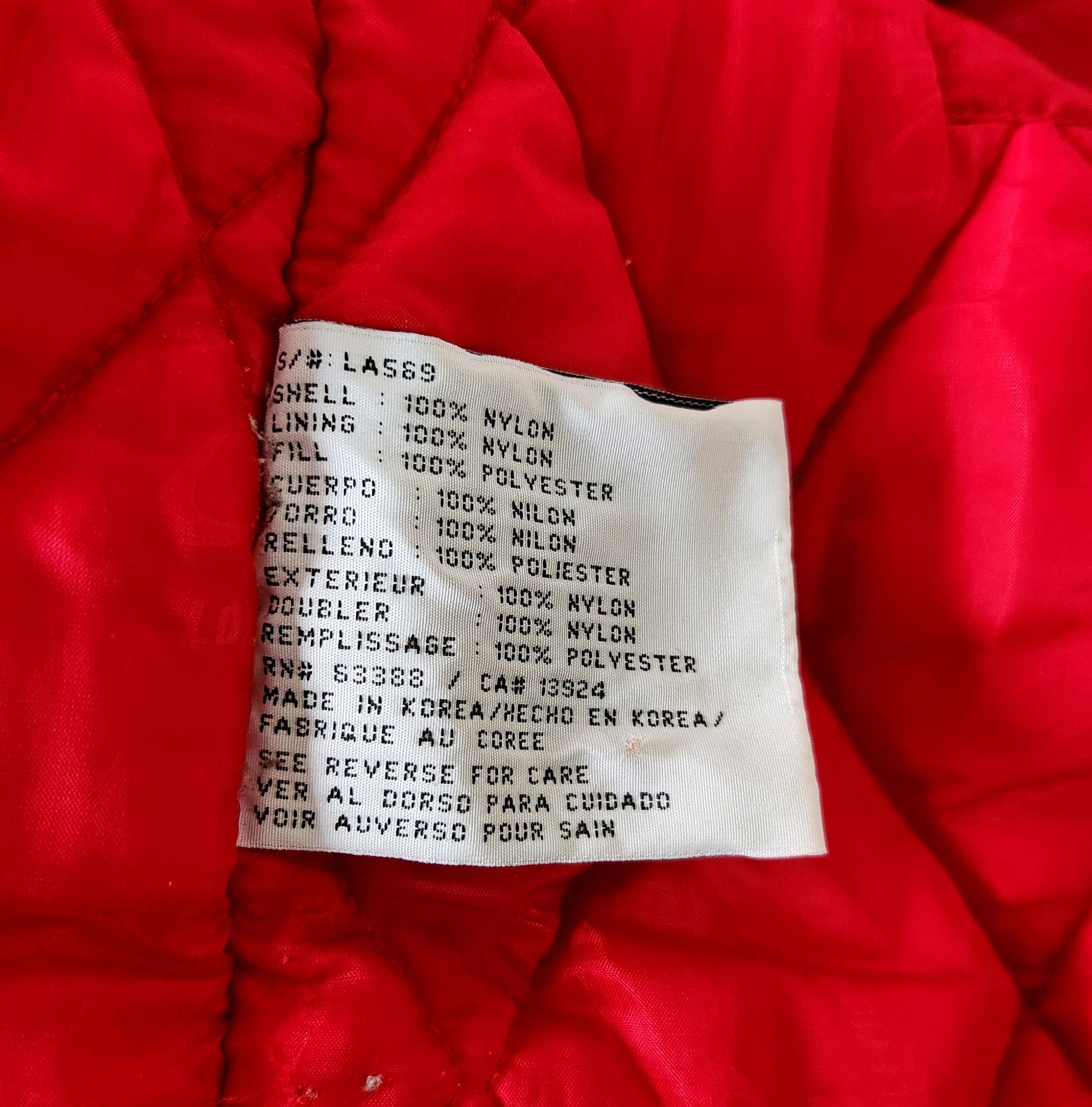 Logo Athletic × Vintage Vintage 90s Chicago Bulls Jacket Puffer Hooded Logo Athletic Size US XL / EU 56 / 4 - 12 Thumbnail