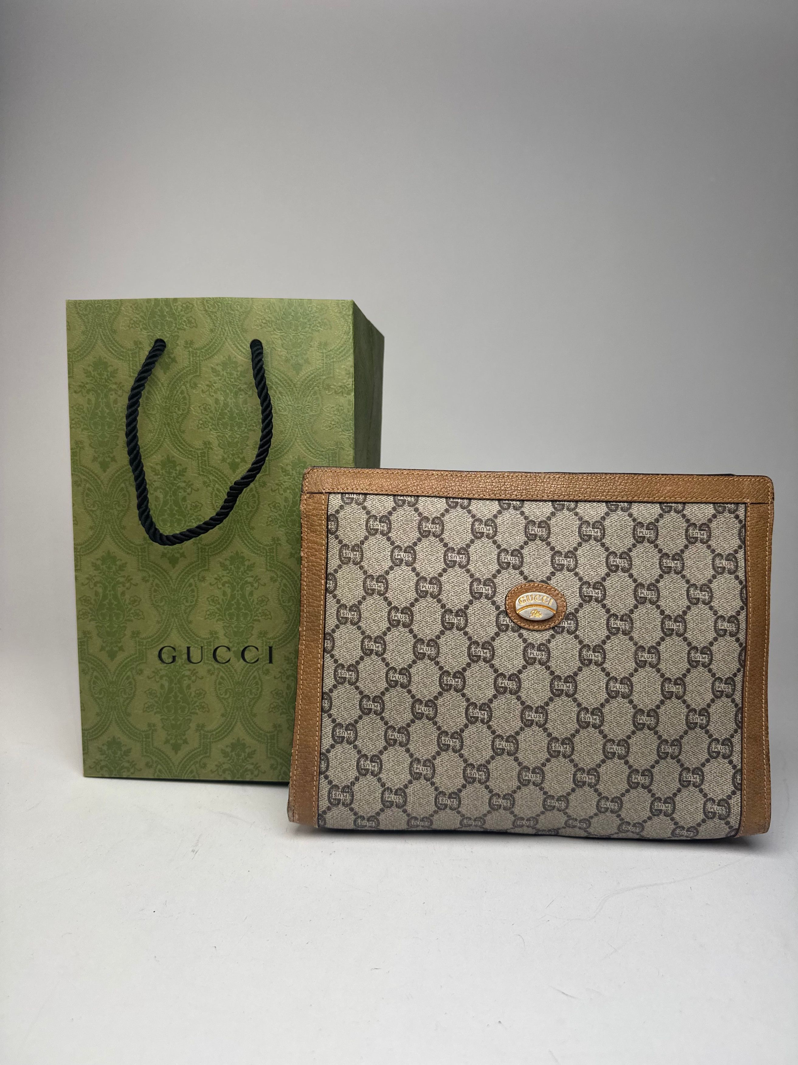 Gucci Vintage Plus Monogram Clutch Grey Brown Size ONE SIZE - 1 Thumbnail