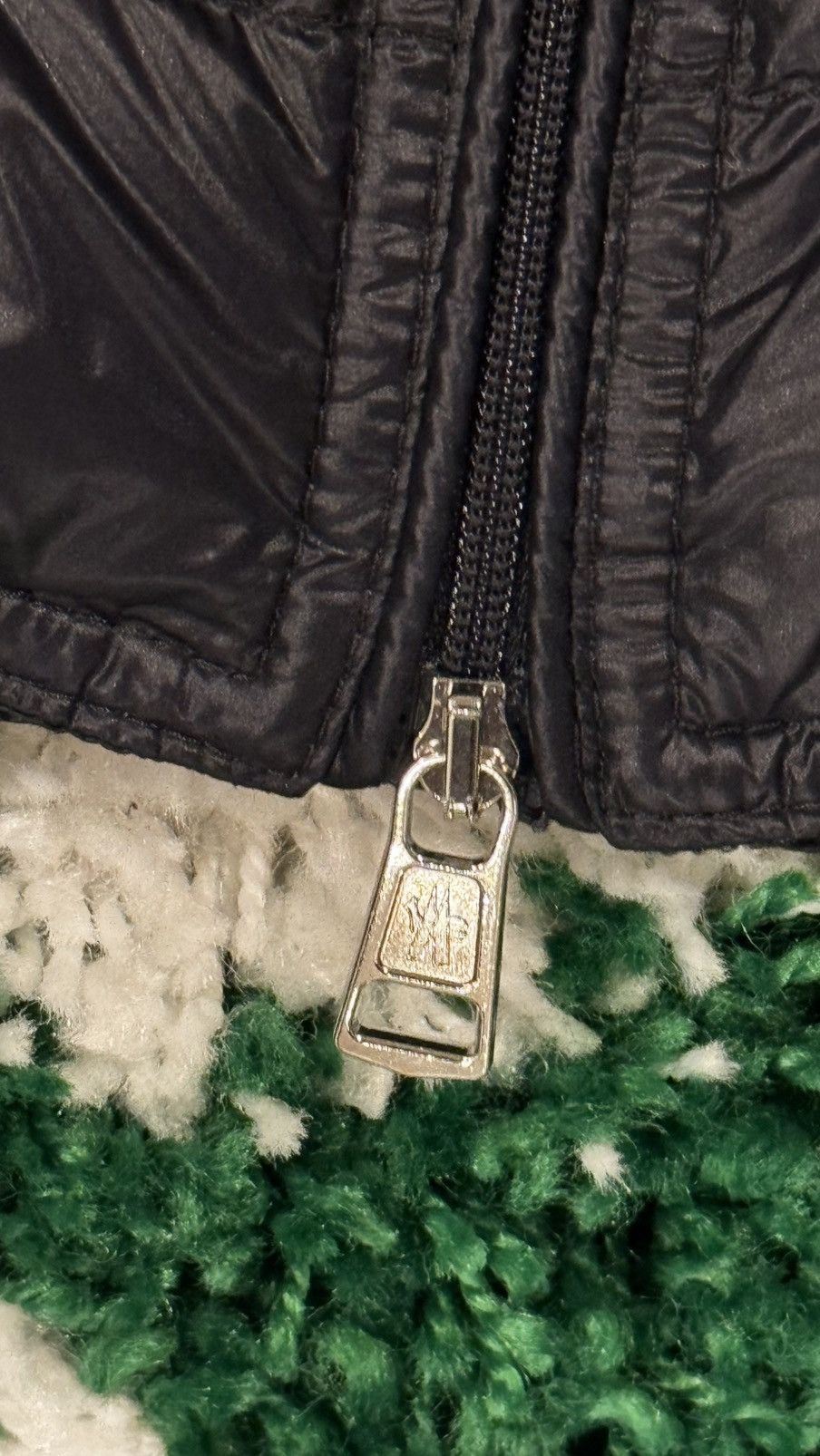Moncler Moncler Gui Packable Down Gilet Size US L / EU 52-54 / 3 - 6 Thumbnail