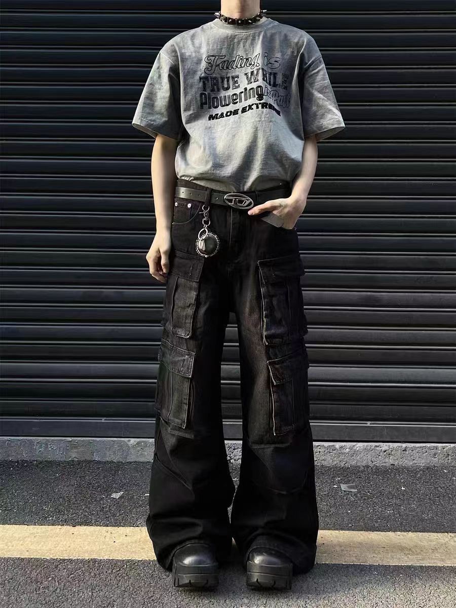 image of Workwear Design Gradient Color Big Pocket Baggy Jeans in Black, Men's (Size 34)