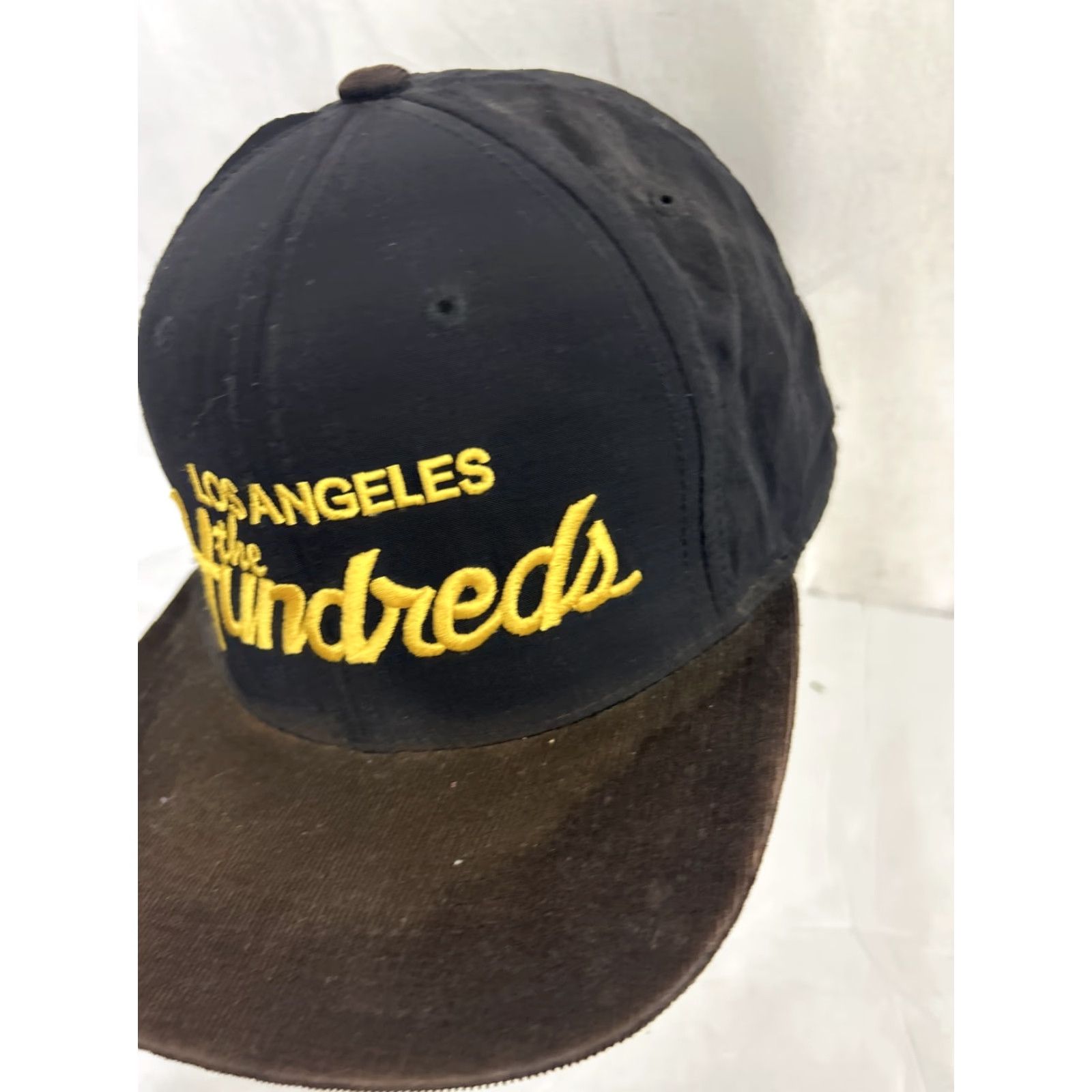 The Hundreds VINTAGE The Hundreds Los Angeles Black Gold Brown Cap Corduroy Brim Bomb Strap Back Size ONE SIZE - 2 Thumbnail