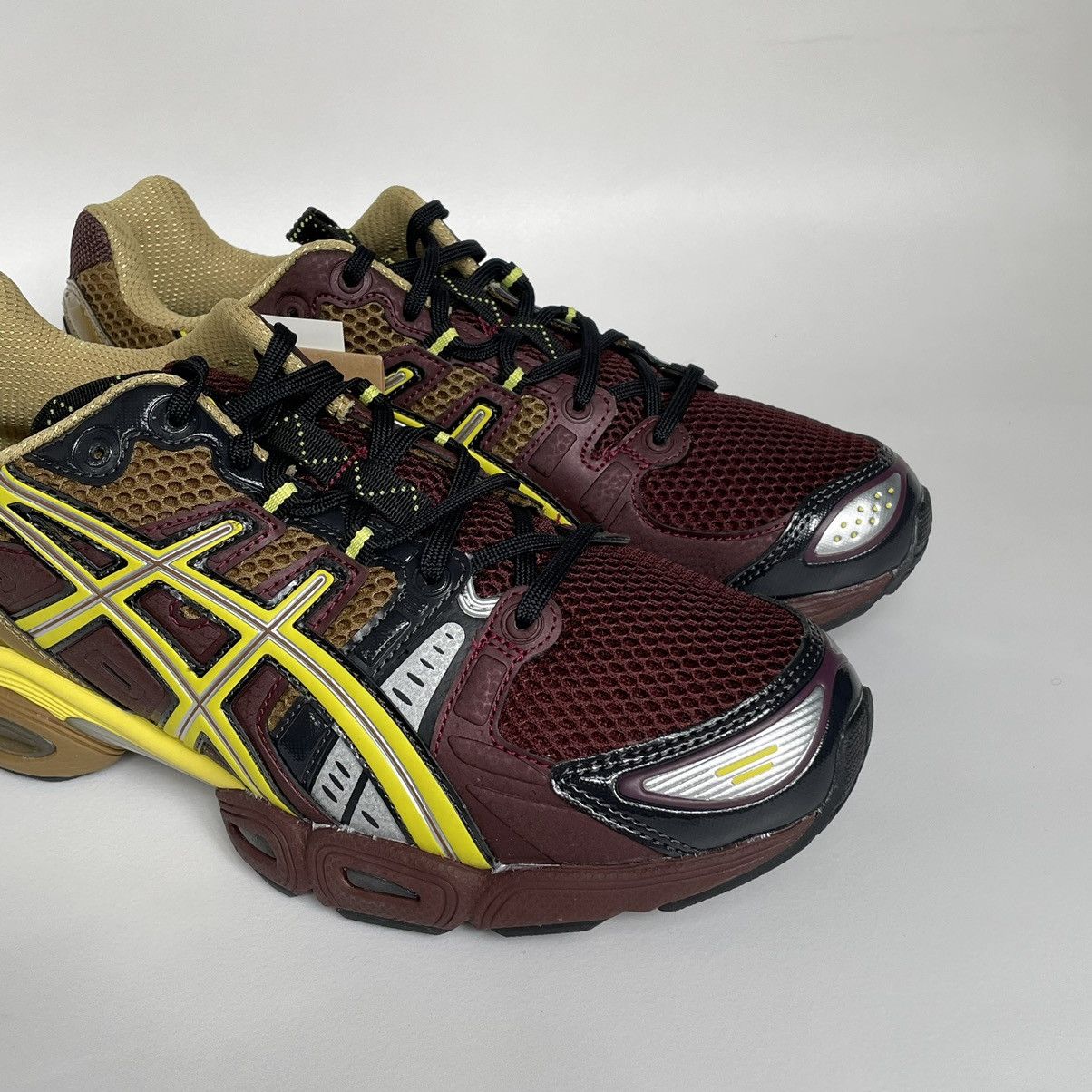 Asics × Kiko Kostadinov Rum Raisin UB5-S Gel-Nimbus 9 Size US 10 / EU 43 - 4 Thumbnail
