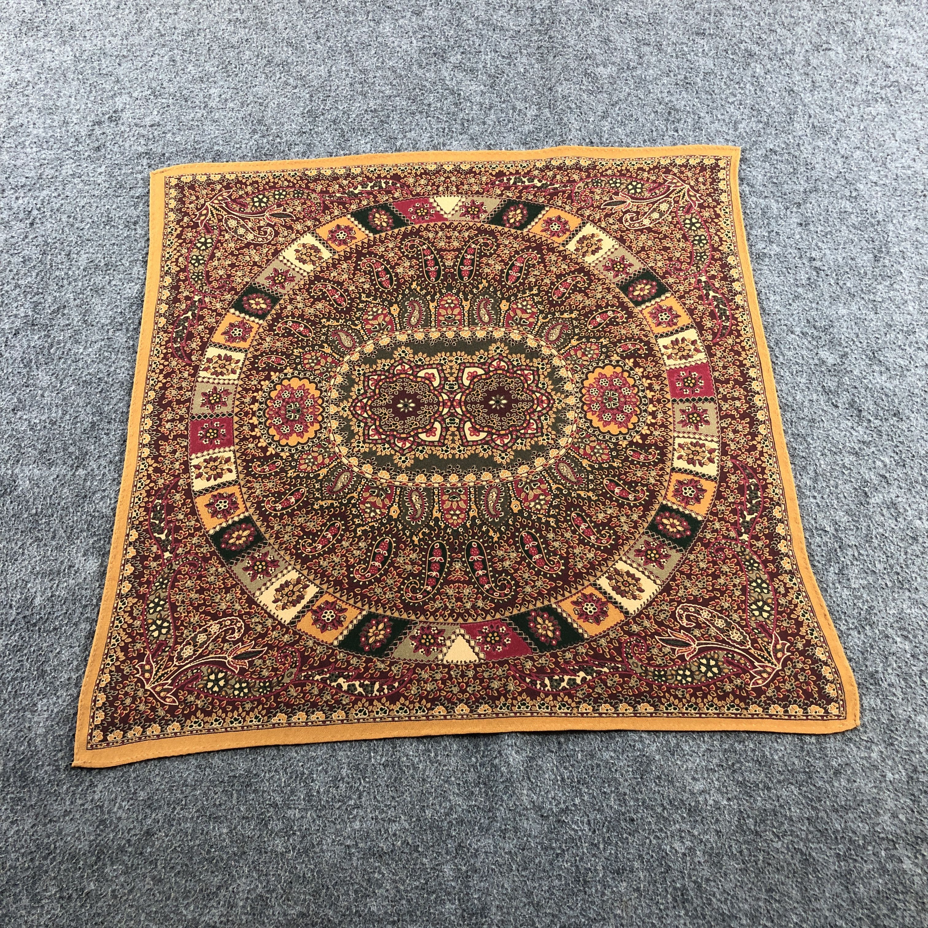 Vintage Vintage Paisley Silk Handkerchief Bandana H2778 Size ONE SIZE - 1 Thumbnail