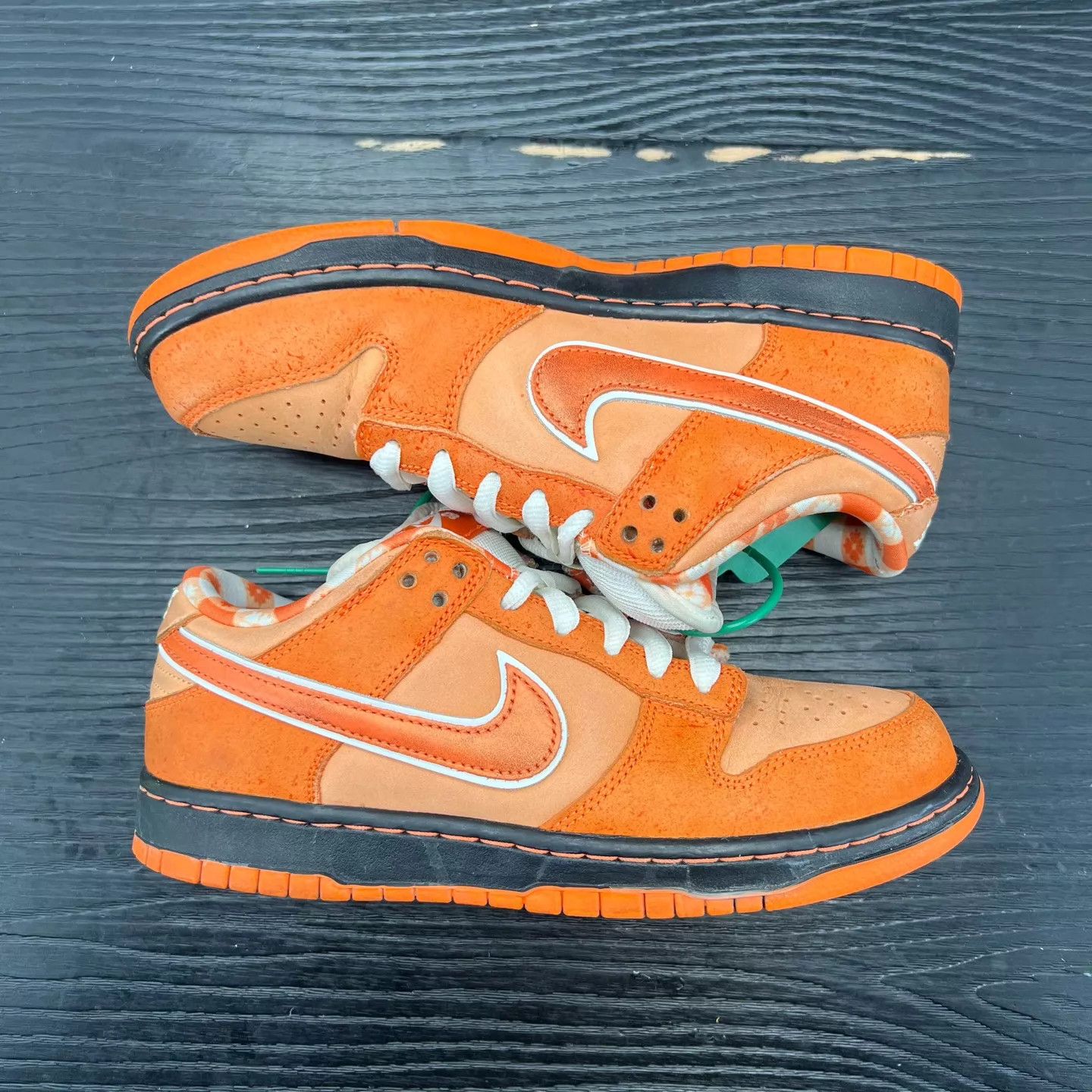Nike Nike Dunk SB Low Orange Lobster 40 Boxed Size US 7 / EU 40 - 7 Thumbnail