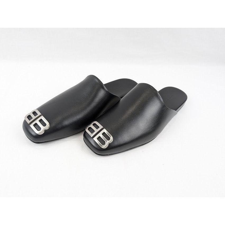 Balenciaga o1rshd1 Cozy New BB Mules in Black Size US 8 / EU 41 - 17 Thumbnail