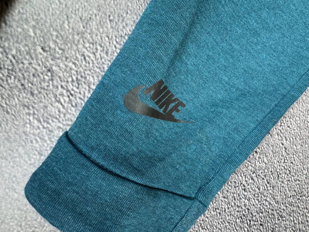 Nike Nike Tech Fleece Plain Crew Sweatshirt L Size US L / EU 52-54 / 3 - 4 Thumbnail