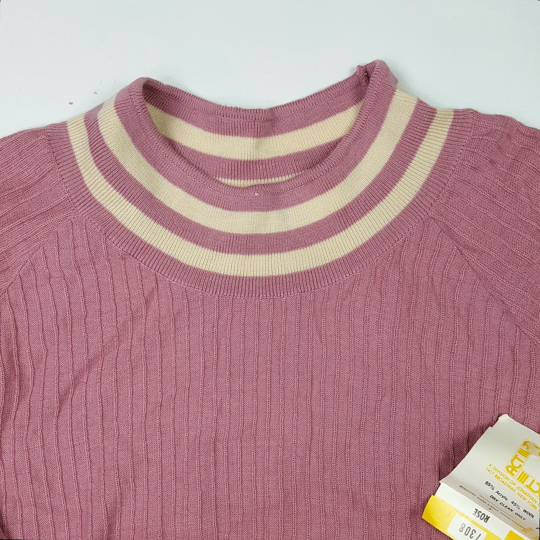 Vintage VINTAGE Preppy Wool Blend Knit Women's Size S/M Pink USA Made Pullover Sweater Size M / US 6-8 / IT 42-44 - 2 Thumbnail