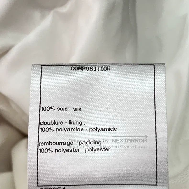 Chanel Chanel 23C pink and white plaid logo waist jacket Size XS / US 0-2 / IT 36-38 - 9 Thumbnail