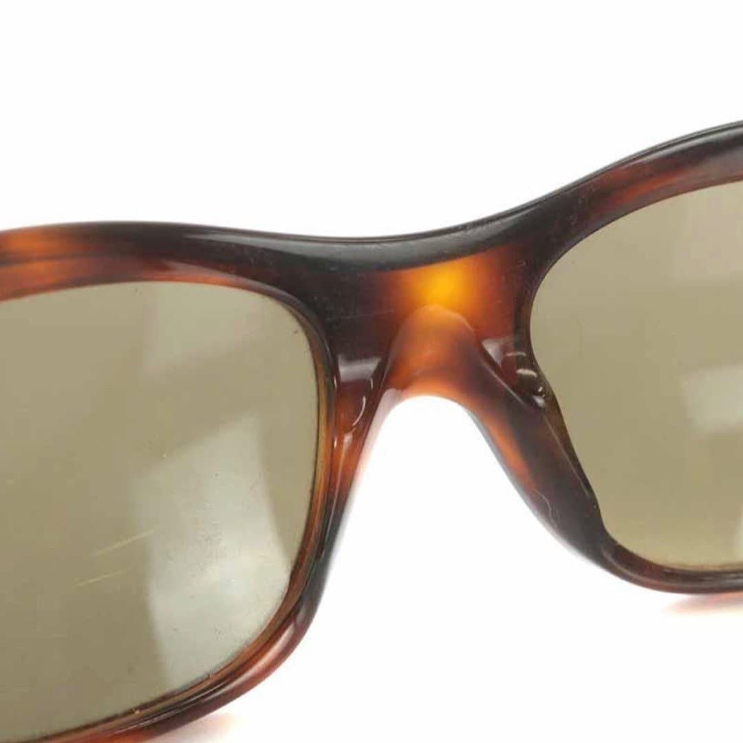 Chanel Vintage CHANEL brown frame and grey shade sunglasses with go Size ONE SIZE - 7 Thumbnail