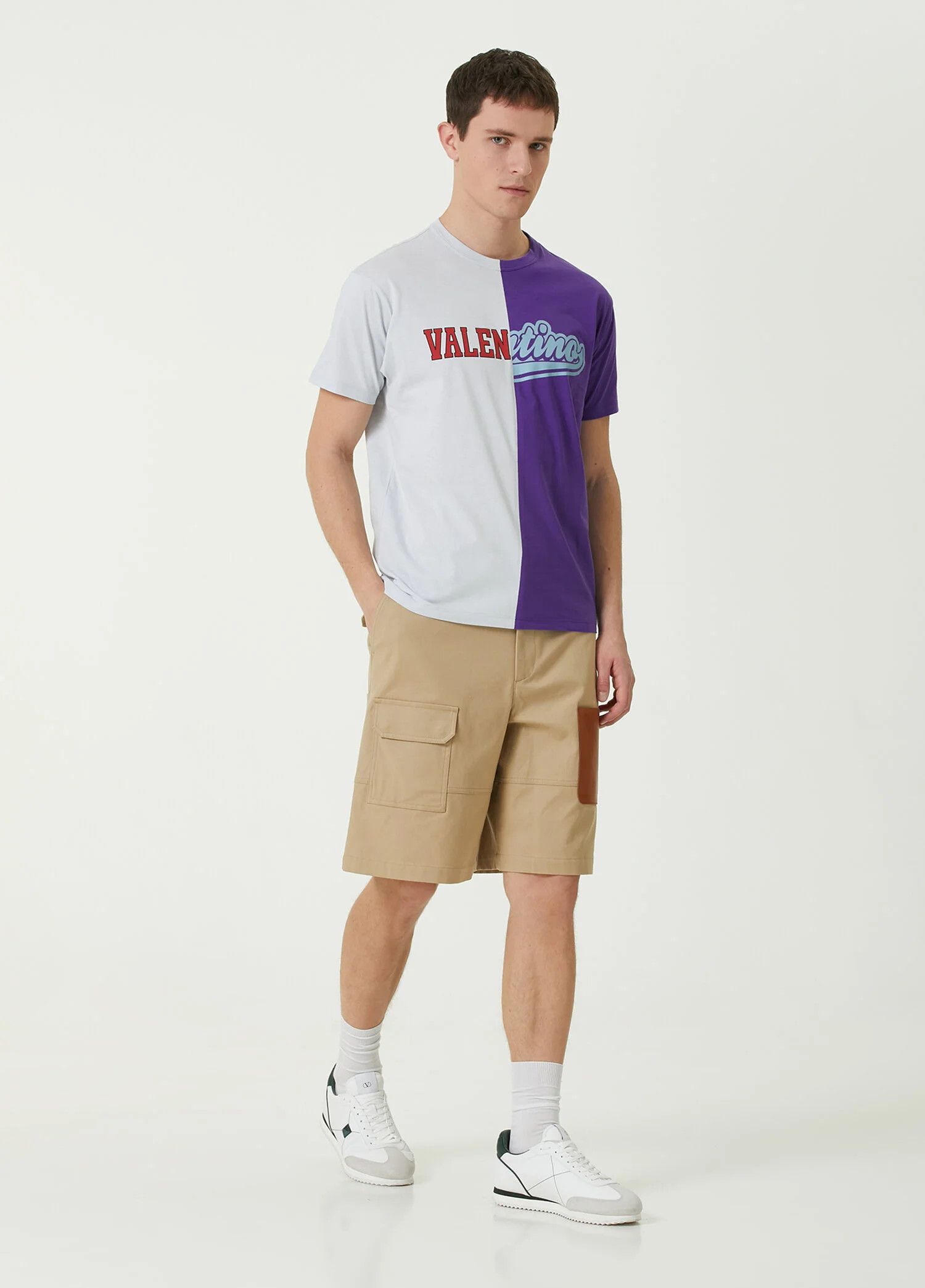 Valentino VALENTINO Garavani gray purple university logo t-shirt M Size US M / EU 48-50 / 2 - 3 Thumbnail