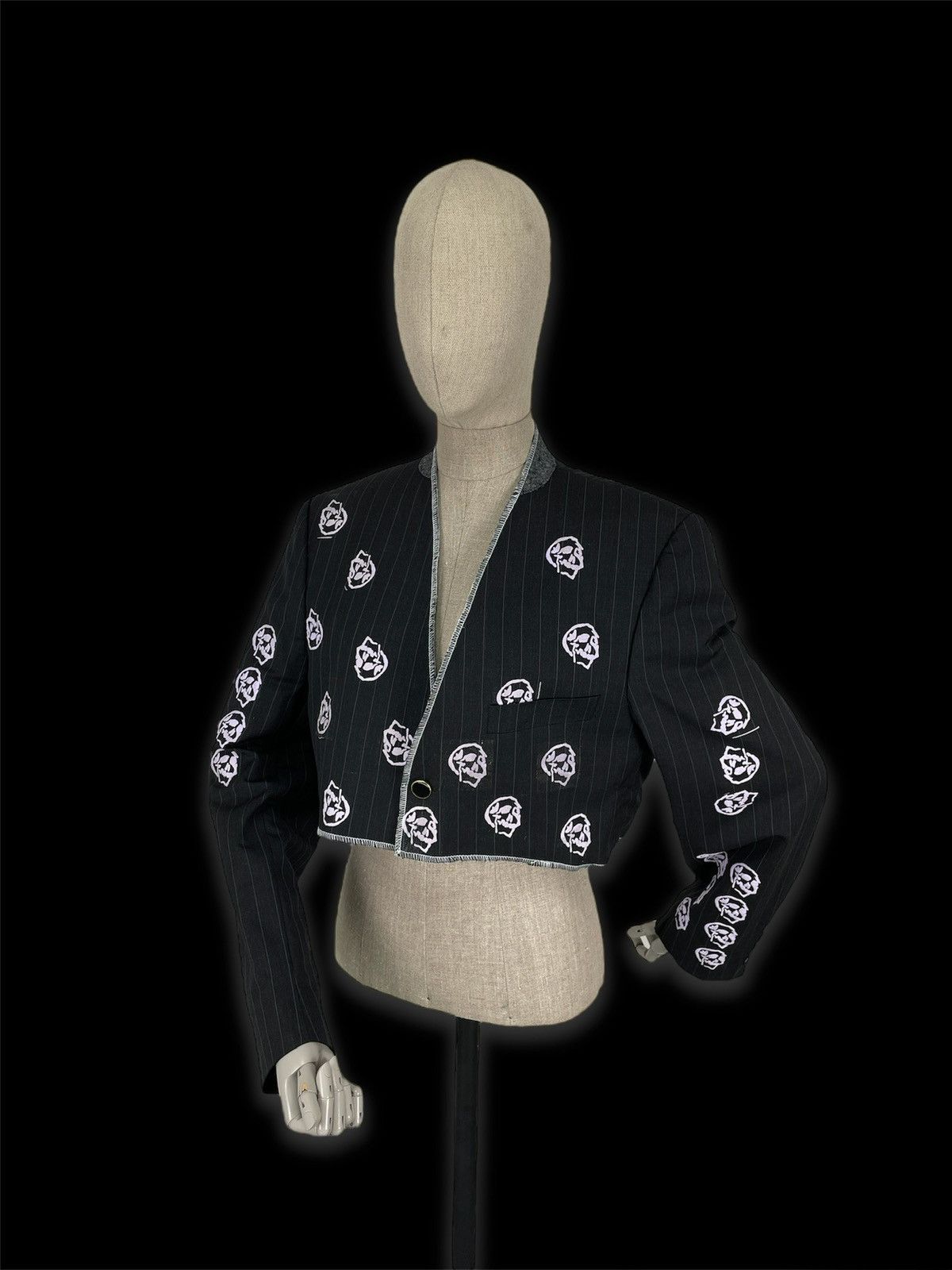 Yves Saint Laurent VTG SAINT LAURENT Wool YSL Logo Skulls Blazer Cropped Jacket Size 52L - 8 Thumbnail