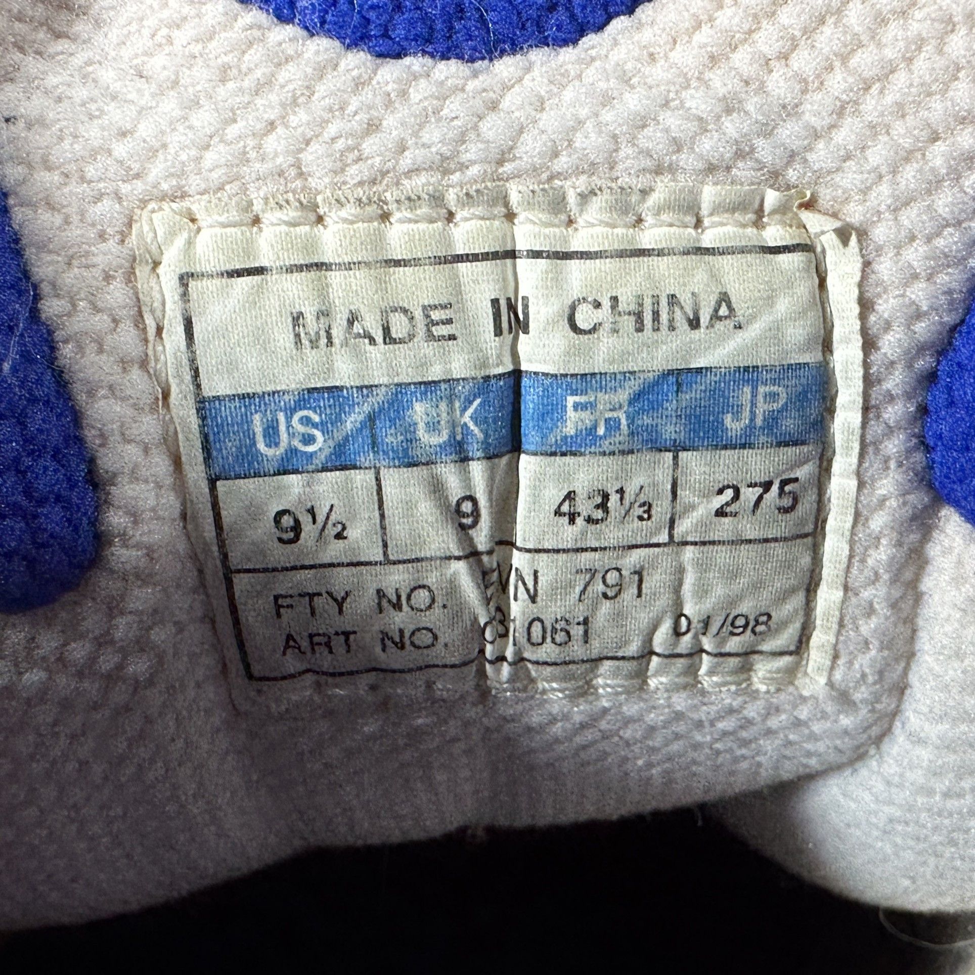 Adidas Vintage Adidas Crazy 1998 adiPrene adiWear Sneakers VeryRare Size US 9.5 / EU 42-43 - 16 Thumbnail