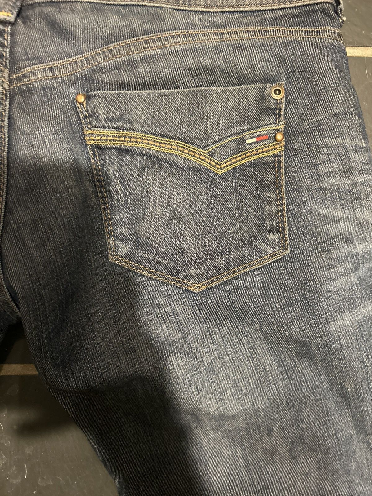 Tommy Hilfiger Vintage Boot Cut Tommy Hilfiger Jeans Size 28" / US 6 / IT 42 - 6 Thumbnail