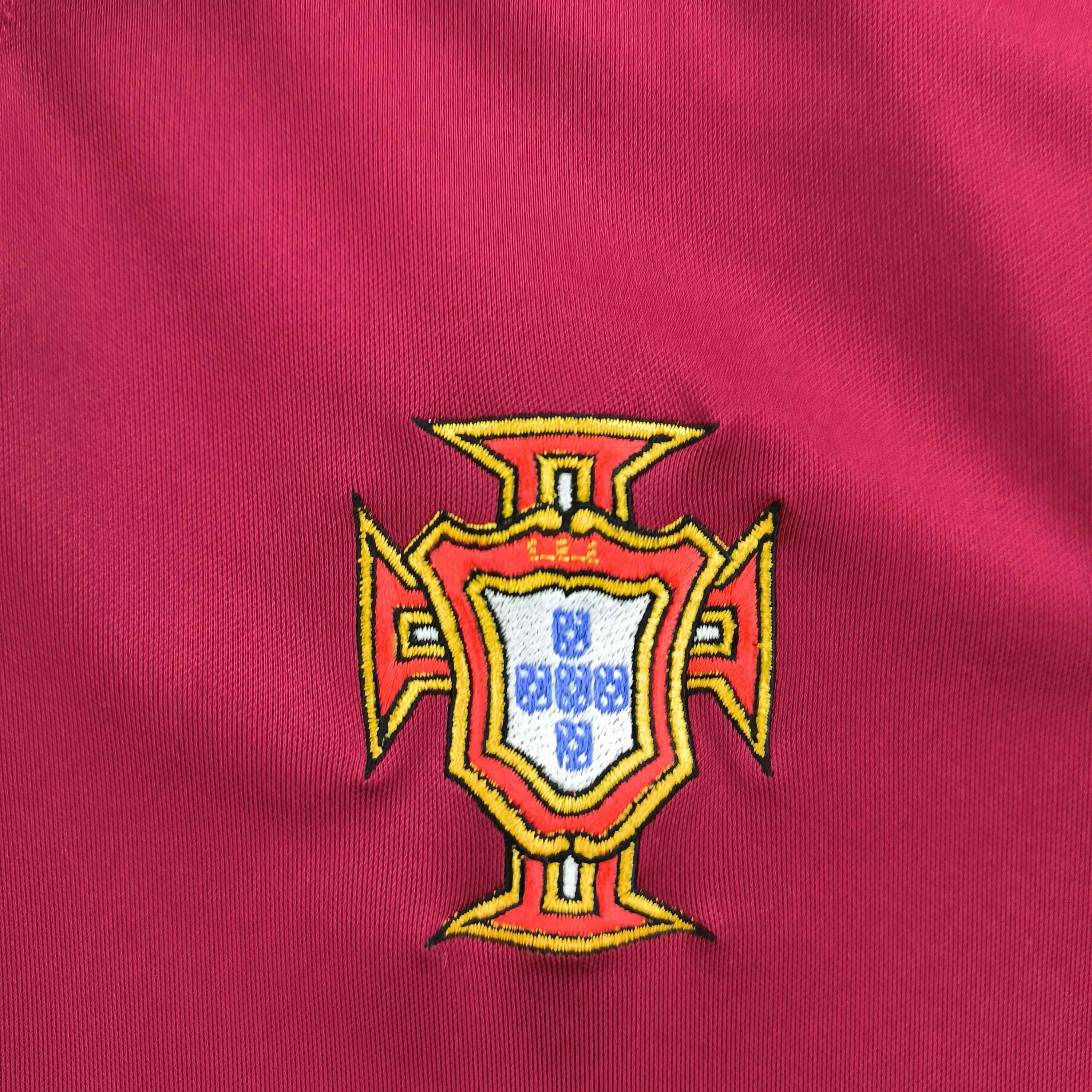Nike Portugal 2002-04 Nike home Reissue football jersey size M Size US M / EU 48-50 / 2 - 4 Thumbnail