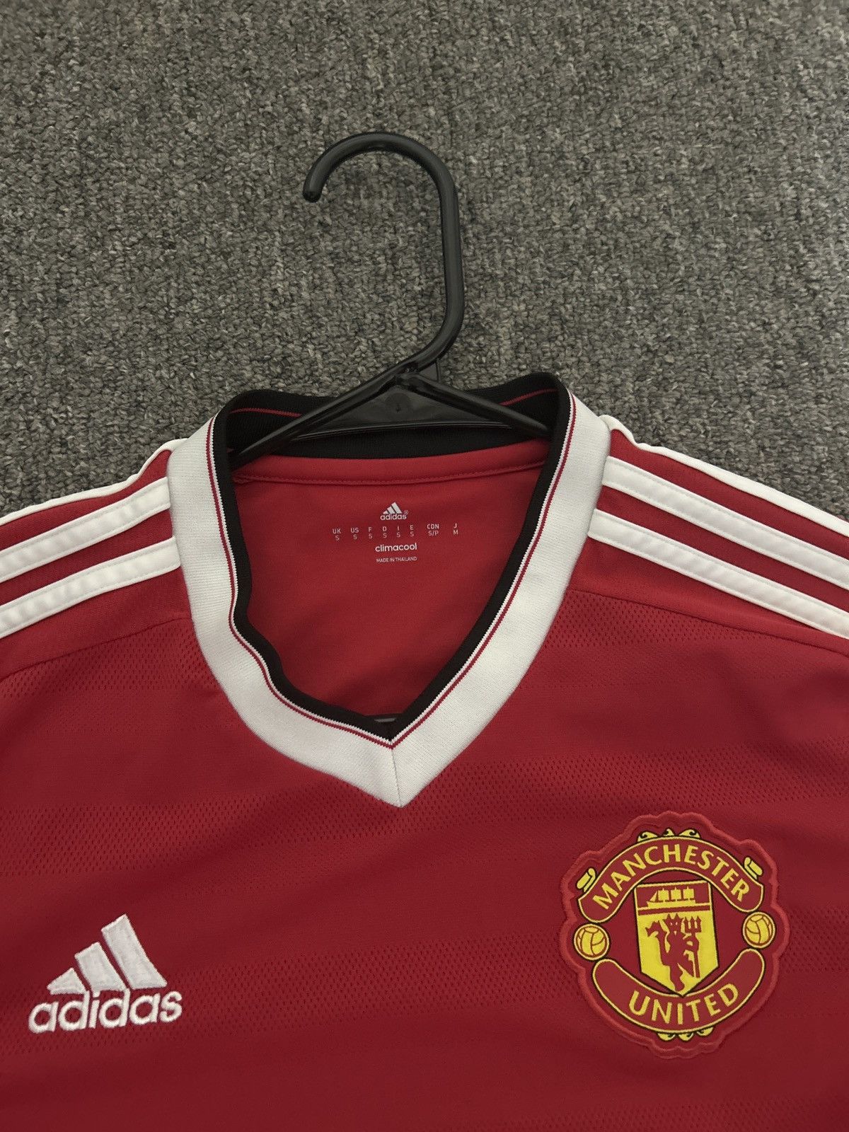 Adidas Manchester united jersey Size US S / EU 44-46 / 1 - 3 Thumbnail