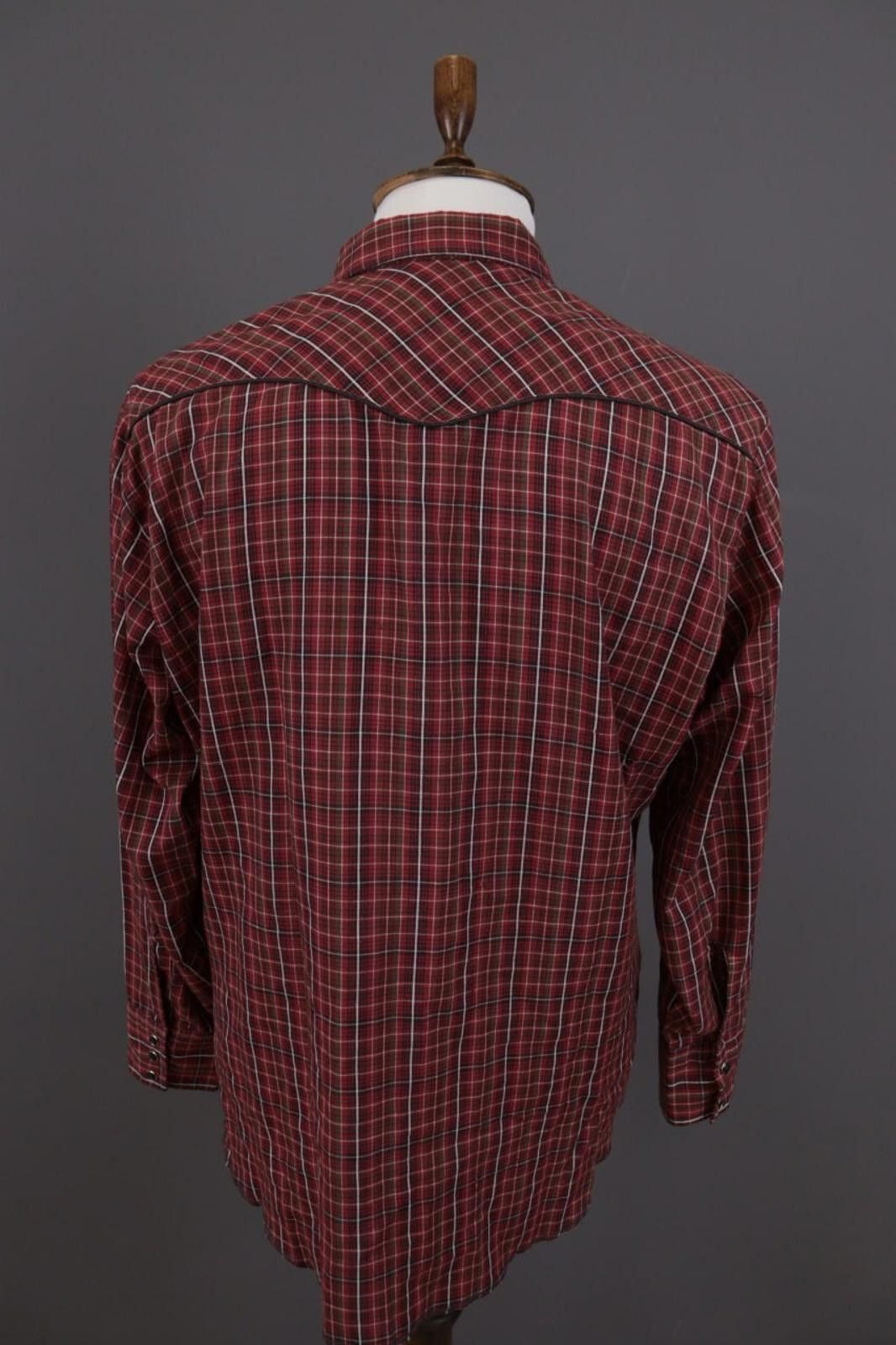 Wrangler Vintage Wrangler Multi Check Pockets Overshirt Shirt Size XL Size US XL / EU 56 / 4 - 9 Thumbnail