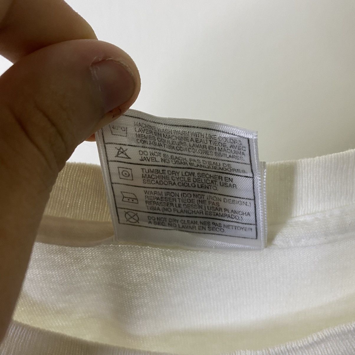 Nike Vintage 1990s Nike Oval T Shirt Size US XL / EU 56 / 4 - 5 Thumbnail