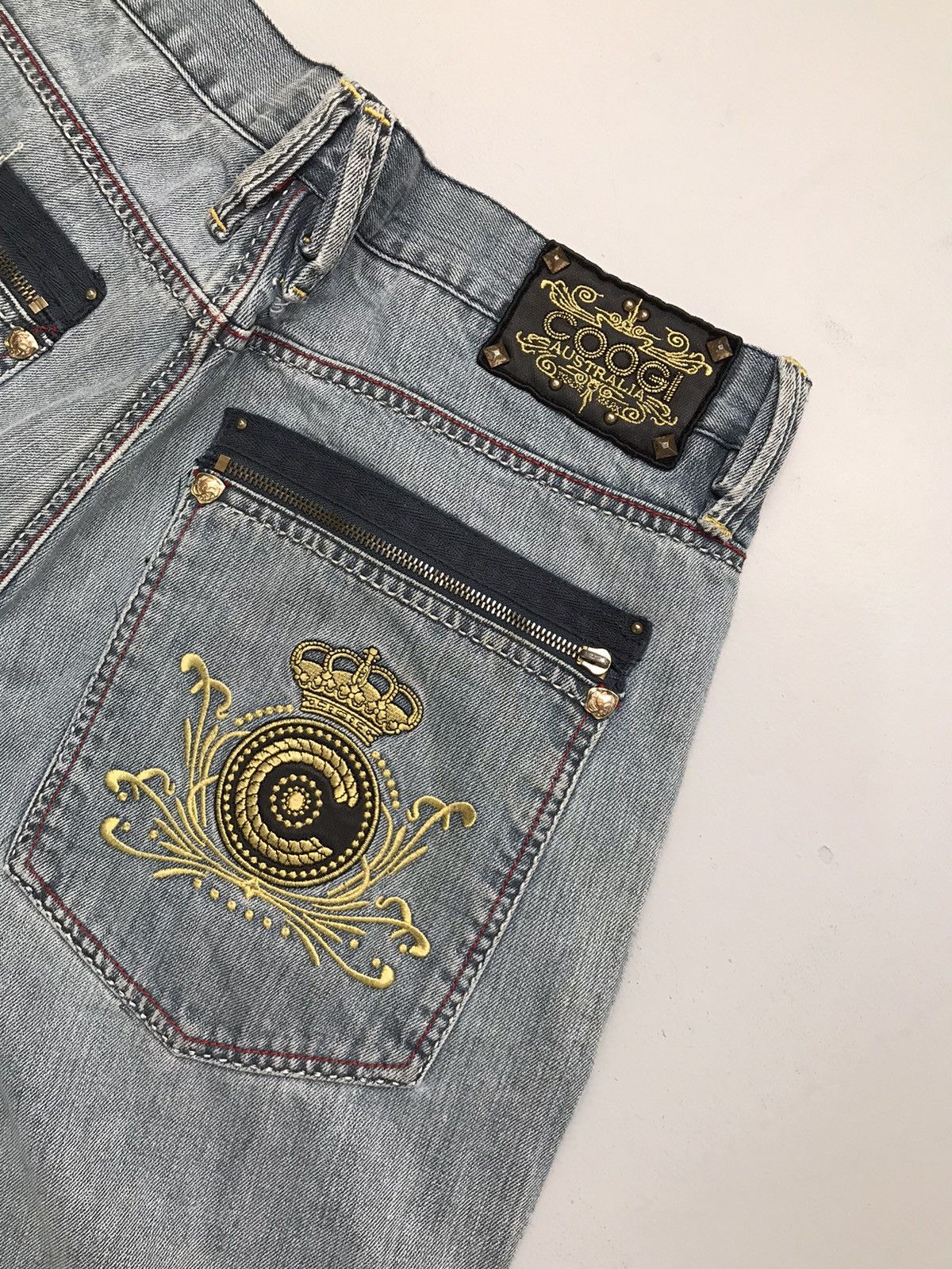Coogi Vintage Coogi crazy patterns embroidered denim pant Size US 38 / EU 54 - 15 Thumbnail