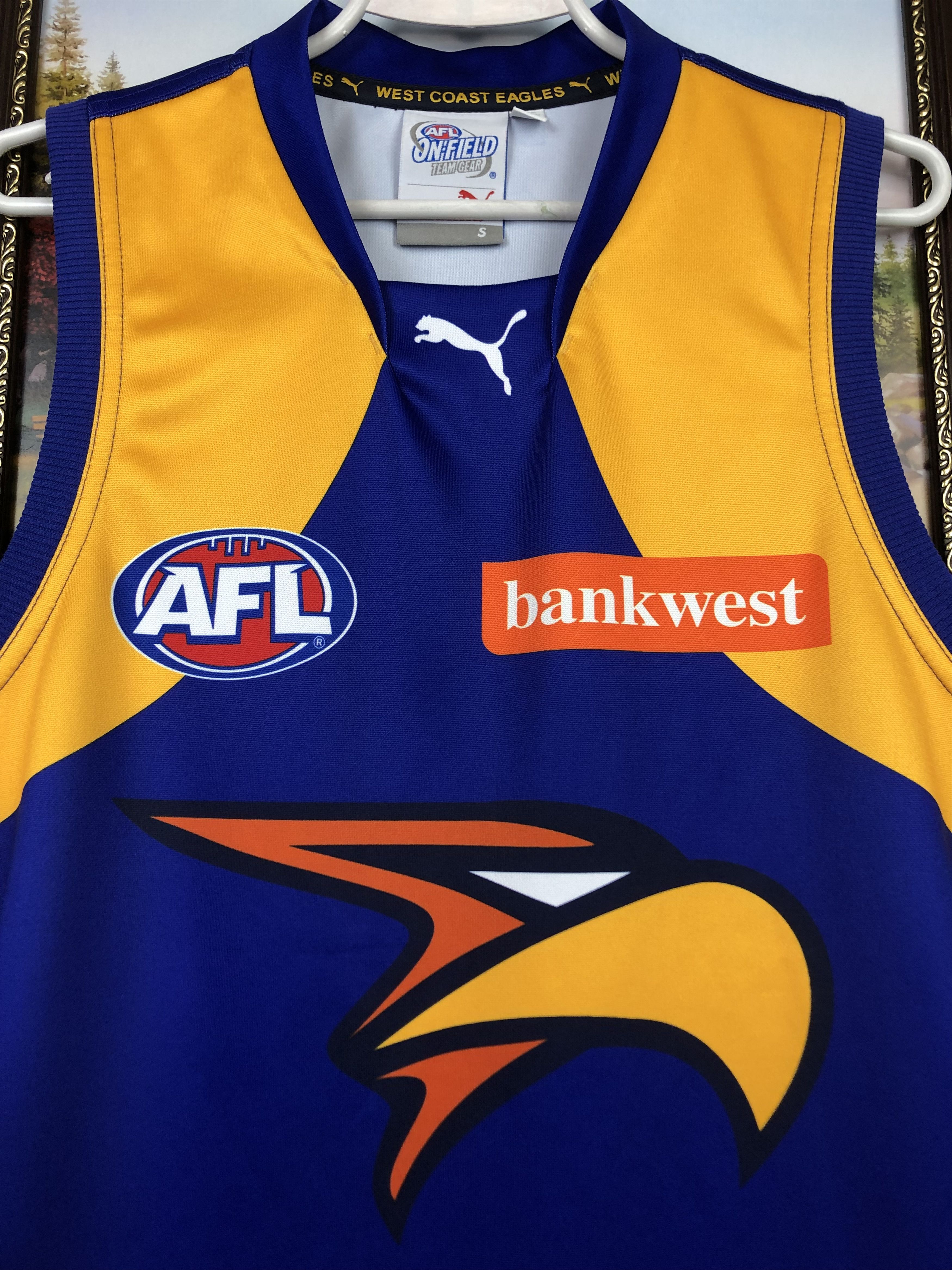 Vintage Vintage Puma West Coast Eagles Football Club AFL Jersy Shirt Size US S / EU 44-46 / 1 - 3 Thumbnail