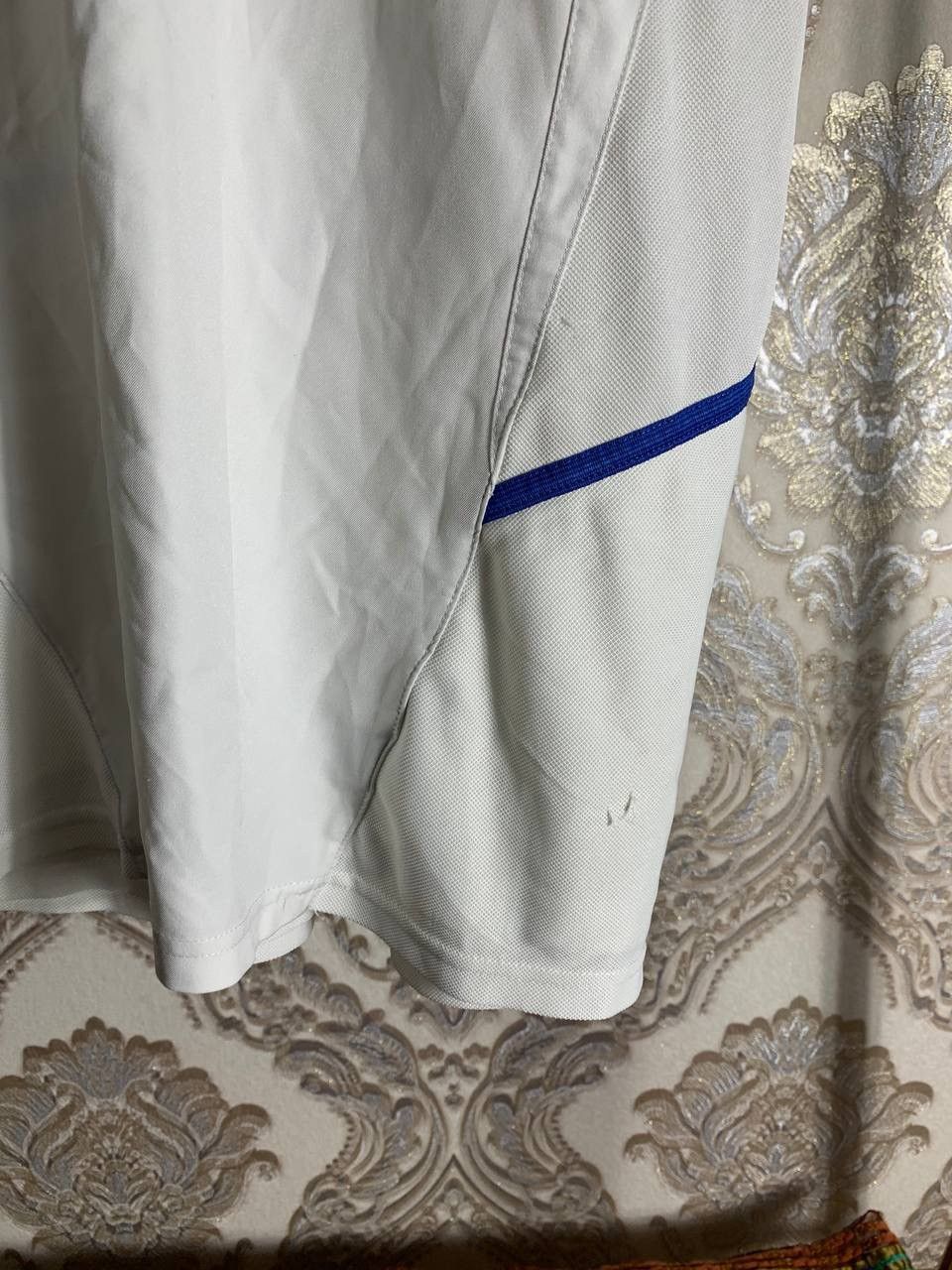 Nike VINTAGE NIKE FC LEEDS UNITED ENGLAND RETRO SOCCER JERSEY 90s Size US S / EU 44-46 / 1 - 6 Thumbnail