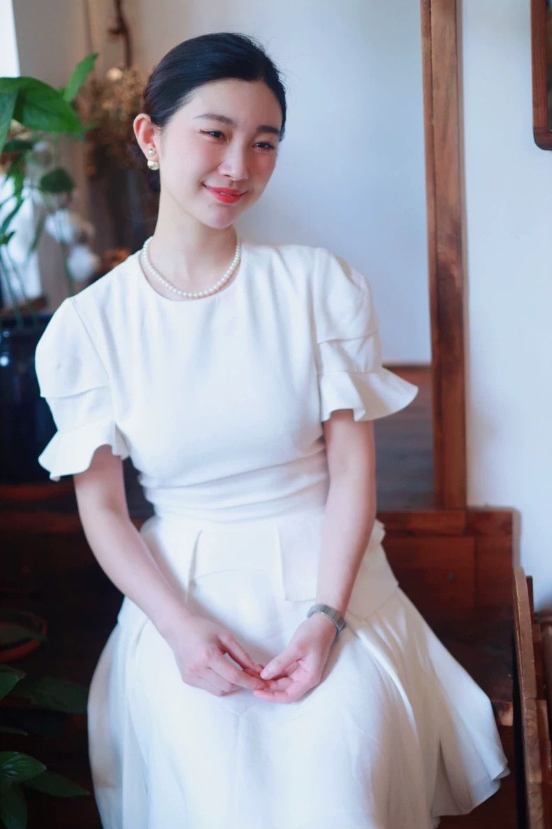 White Dress with Ruffled Sleeves by McQueen- DMC