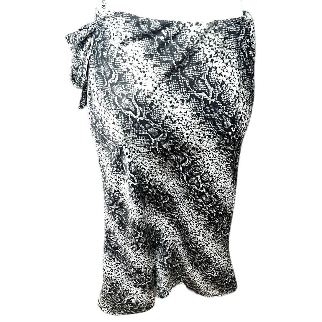 Other Forgotten Grace BlackWhite Snake Print Faux Wrap Skirt S NWT Size 28" / US 6 / IT 42 - 4 Thumbnail