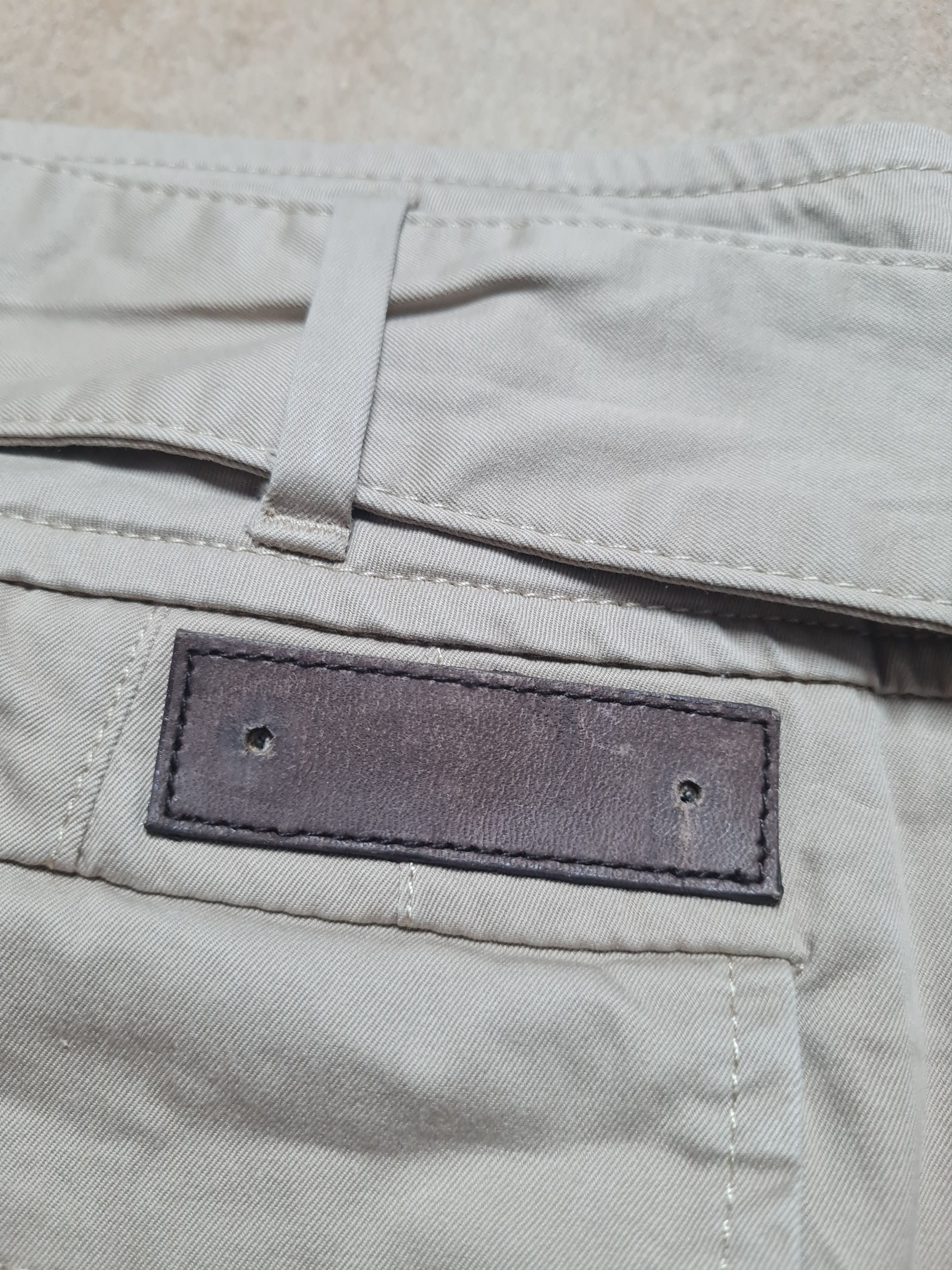 Burberry Trench Skirt Burberry Pleated Belt Buttons Classic Luxury Size 30" / US 8 / IT 44 - 24 Thumbnail