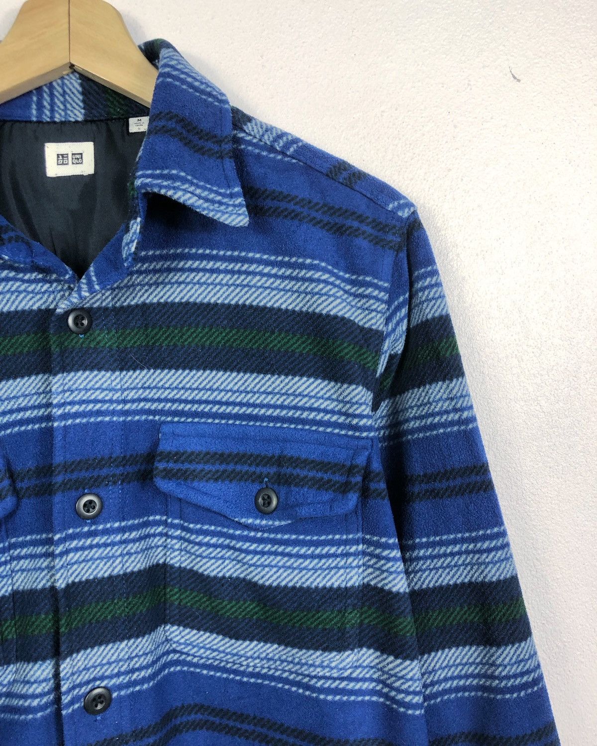 Uniqlo Rare Uniqlo Fleece Flannel Button Ups Shirt Size US M / EU 48-50 / 2 - 3 Thumbnail