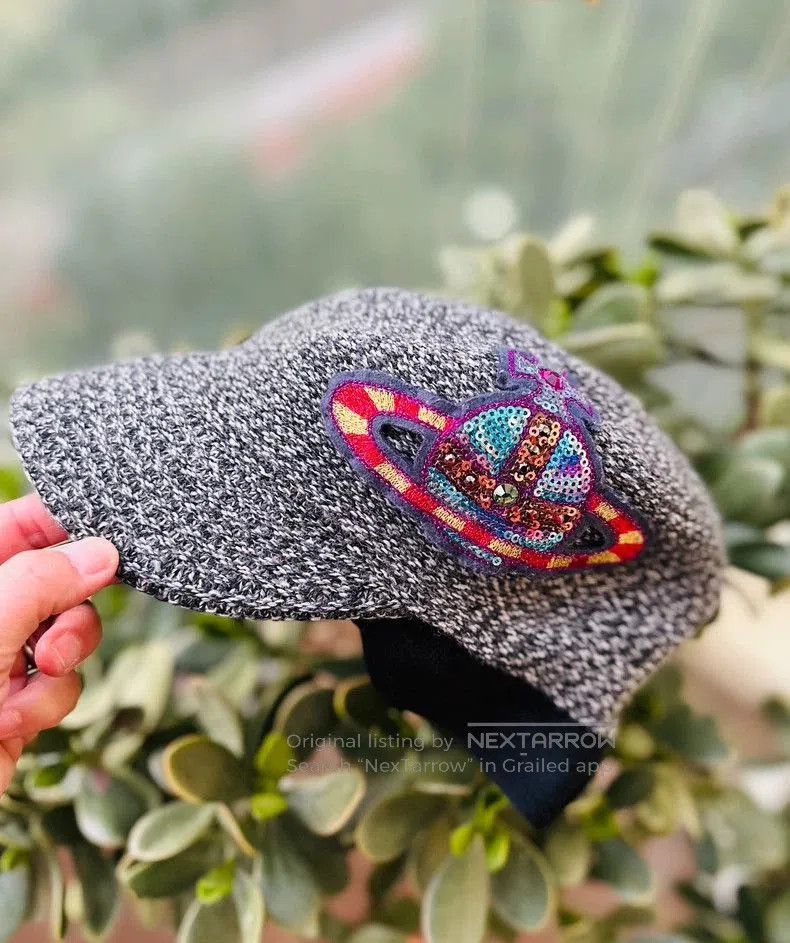Vivienne Westwood Vivienne Westwood Saturn Knit Cap. Size ONE SIZE - 3 Thumbnail