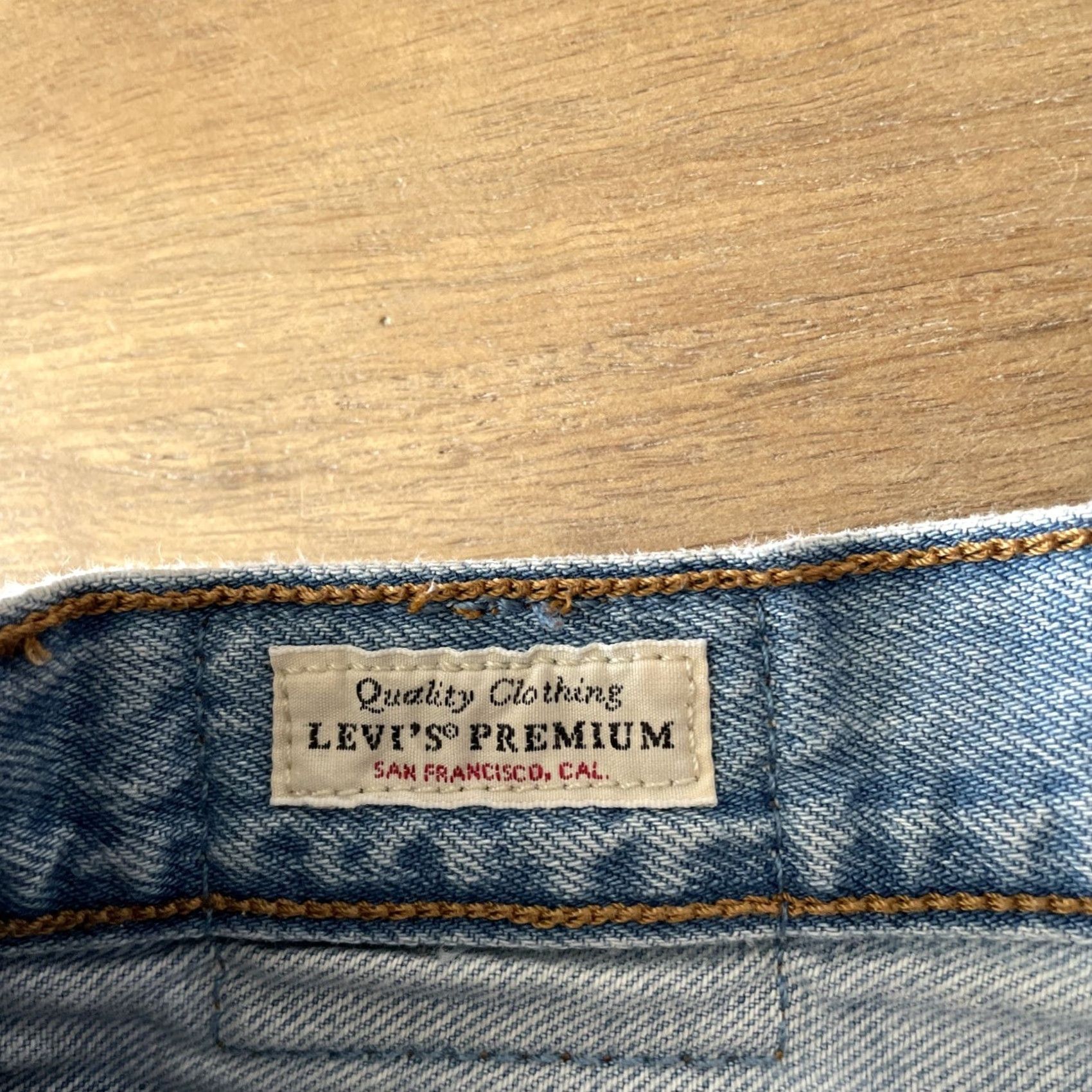 Levi's VINTAGE Levi’s 501 Cut Off Shorts Women 27 Denim Blue 5-Pocket Mid Rise Light Wash 90s Grunge Cowboy Western Casual Mens Womens Boys Girls? Size 27" / US 4 / IT 40 - 3 Thumbnail