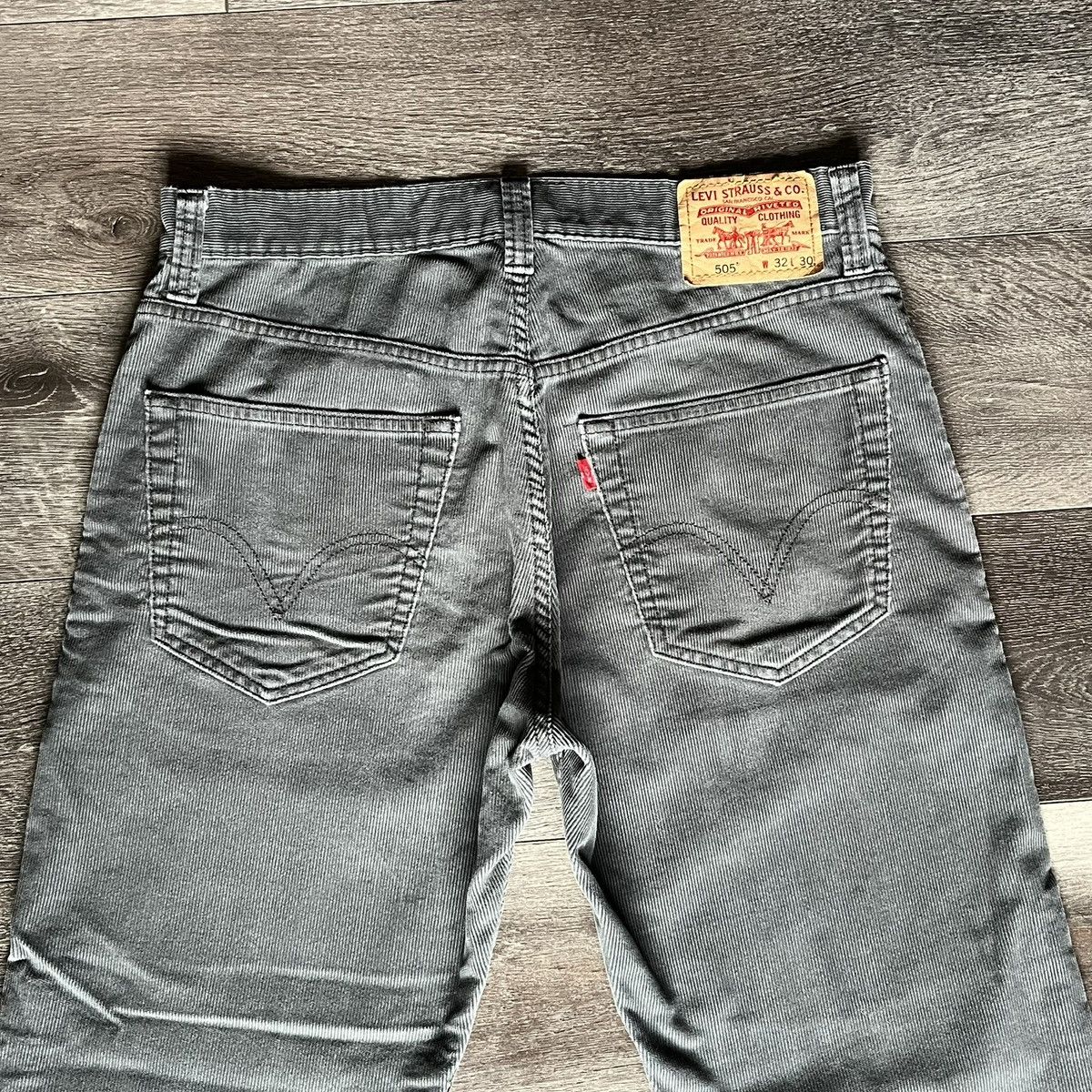 Levi's Vintage 2000s Levi’s 505 Corduroy Straight Fit Jeans 32x30 Size US 32 / EU 48 - 3 Thumbnail