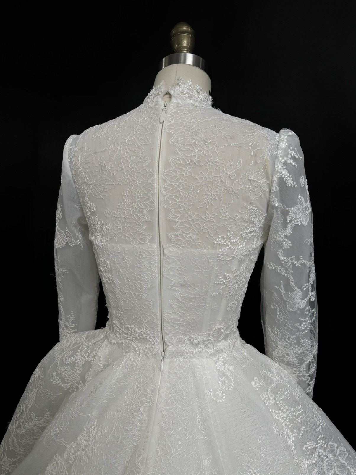 Other Preloved US 2 Anna Augusta French Corded Lace Bridal Dress Size XS / US 0-2 / IT 36-38 - 6 Thumbnail