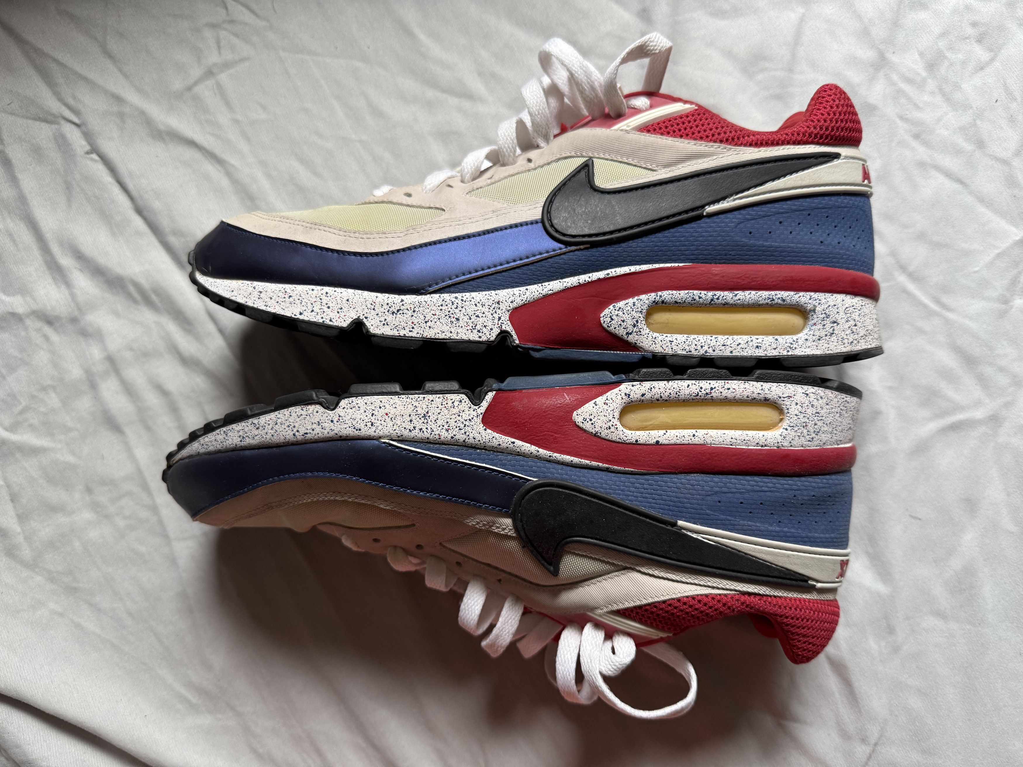 Nike Nike Air Classic BW Paris Saint Germain size 10 Size US 10 / EU 43 - 5 Thumbnail