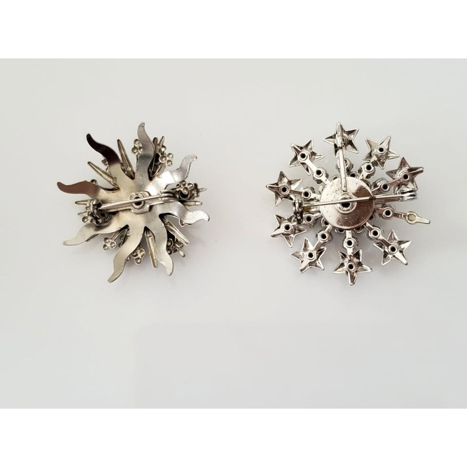 Other Vintage Snowflake Clear Rhinestone Brooch Lot of 2 Size ONE SIZE - 4 Thumbnail