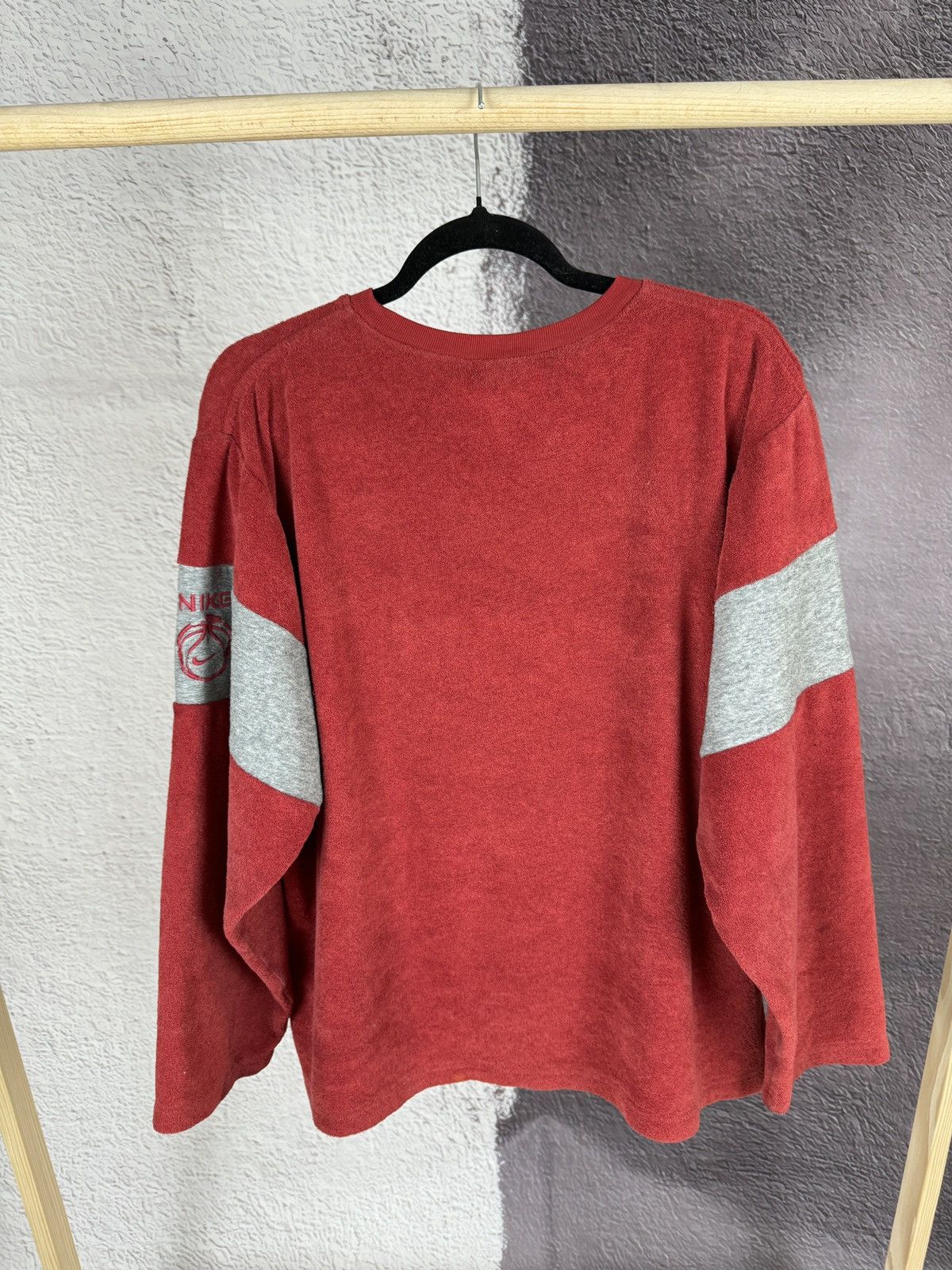 Nike Nike vintage y2k fleece double swoosh distressed sweatshirt Size US L / EU 52-54 / 3 - 14 Thumbnail