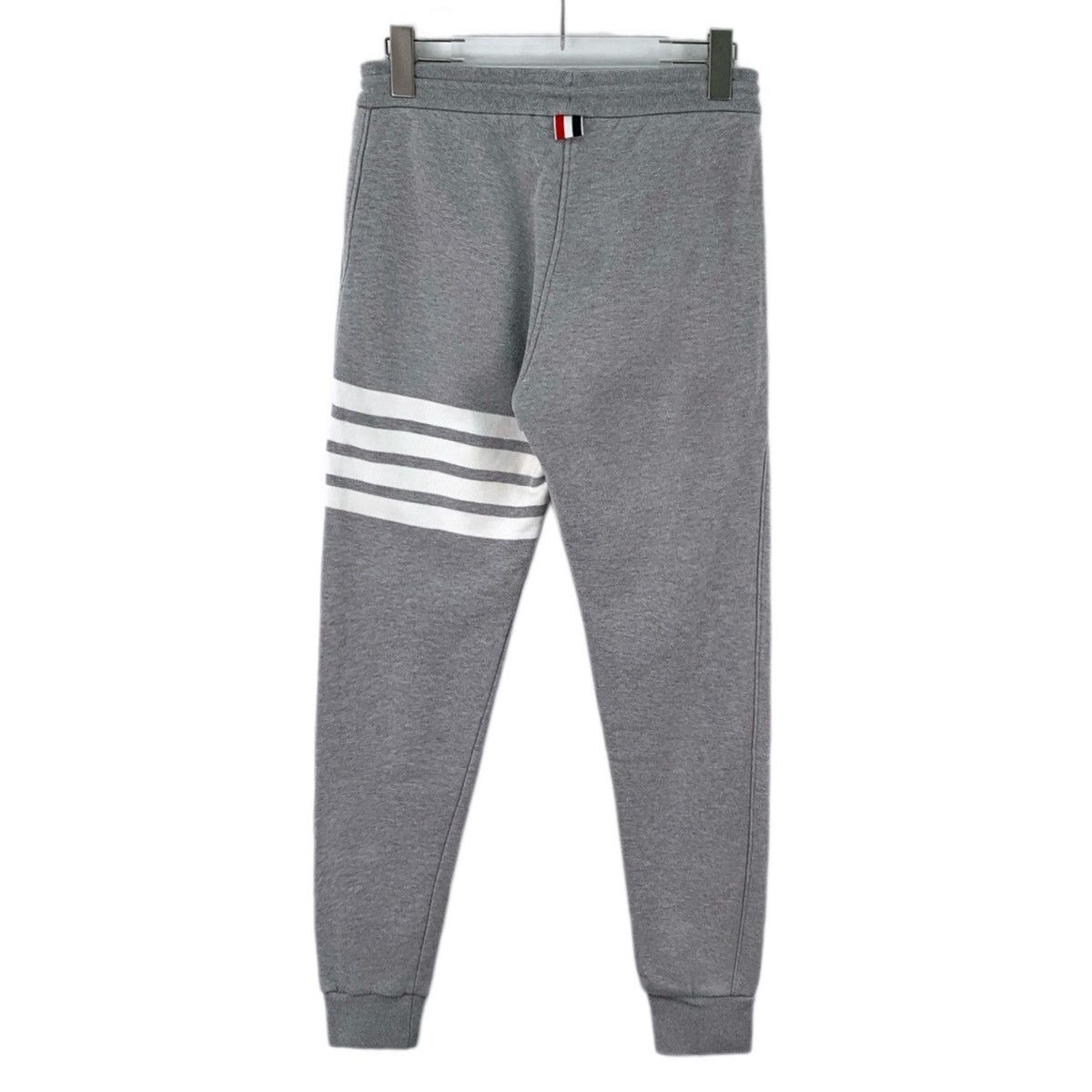 Thom Browne THOM BROWNE Grey Classic Four-Stripe Sweatpants K26WX Size 26" / US 2 / IT 38 - 2 Thumbnail