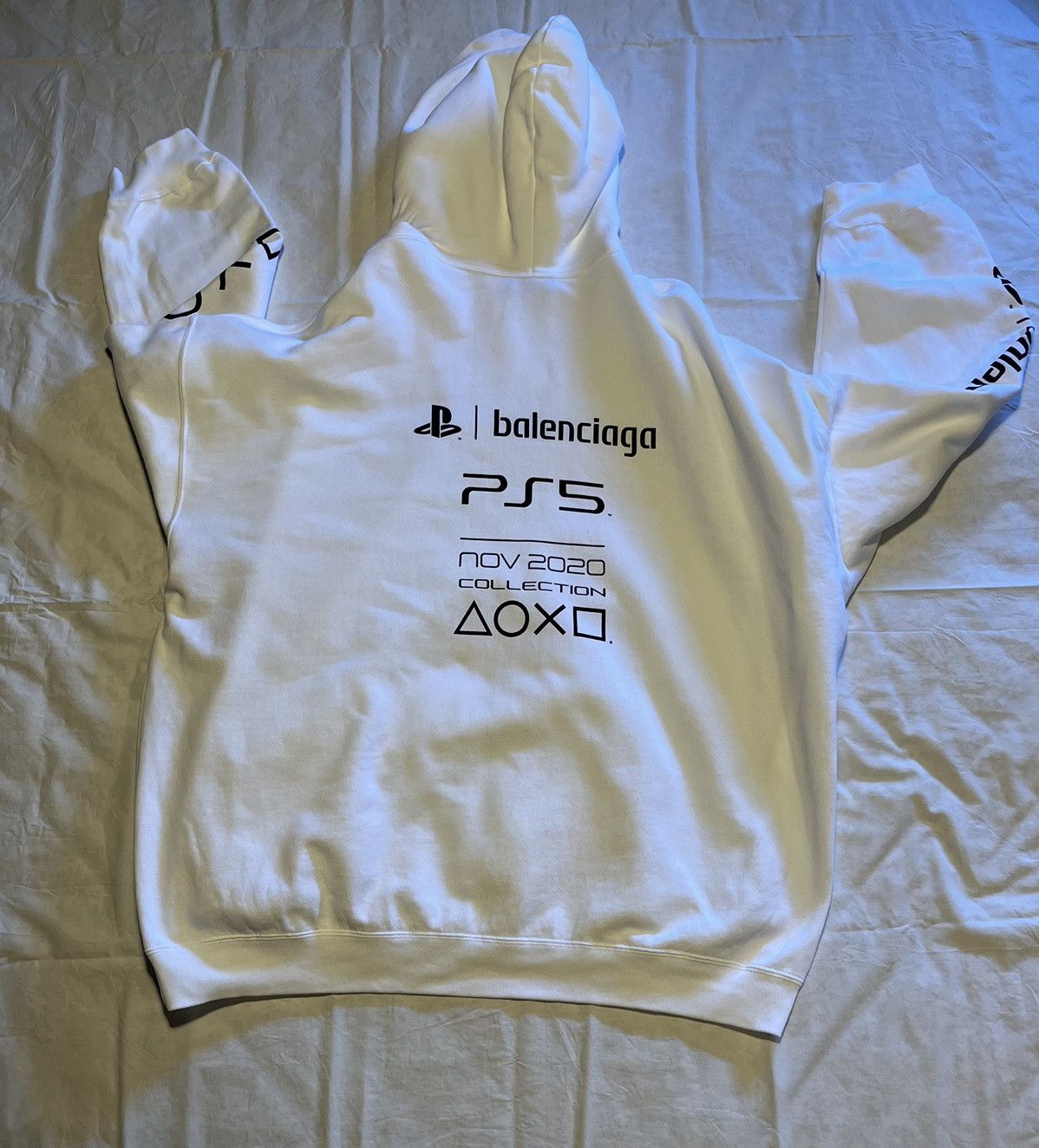 Balenciaga Balenciaga PS5 oversize hoodie. Size US L / EU 52-54 / 3 - 13 Thumbnail