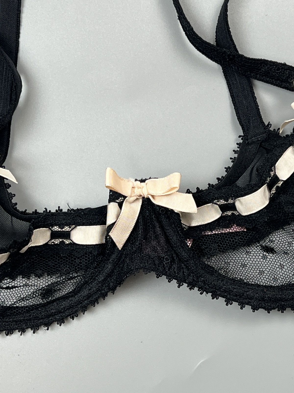 Designer Agent Provocateur Threadwork Bra And Suspender (Y0599) Size L / US 10 / IT 46 - 3 Thumbnail