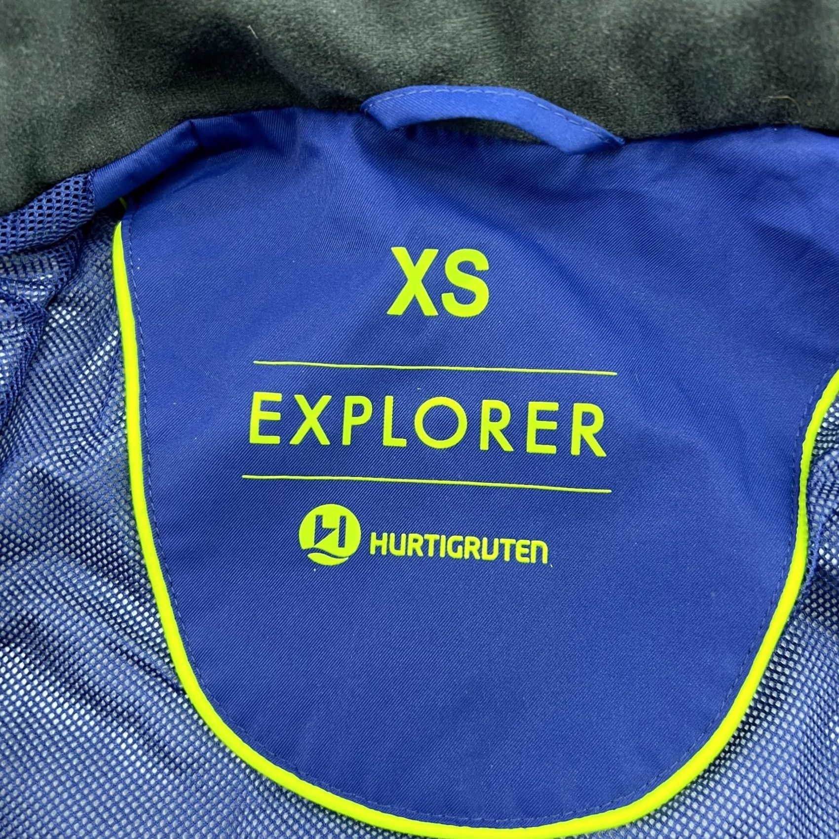 Vintage Hurtigruten Explorer Jacket Mens Blue Waterproof Hooded Antarctic AECO XS Mens Size US XS / EU 42 / 0 - 5 Thumbnail