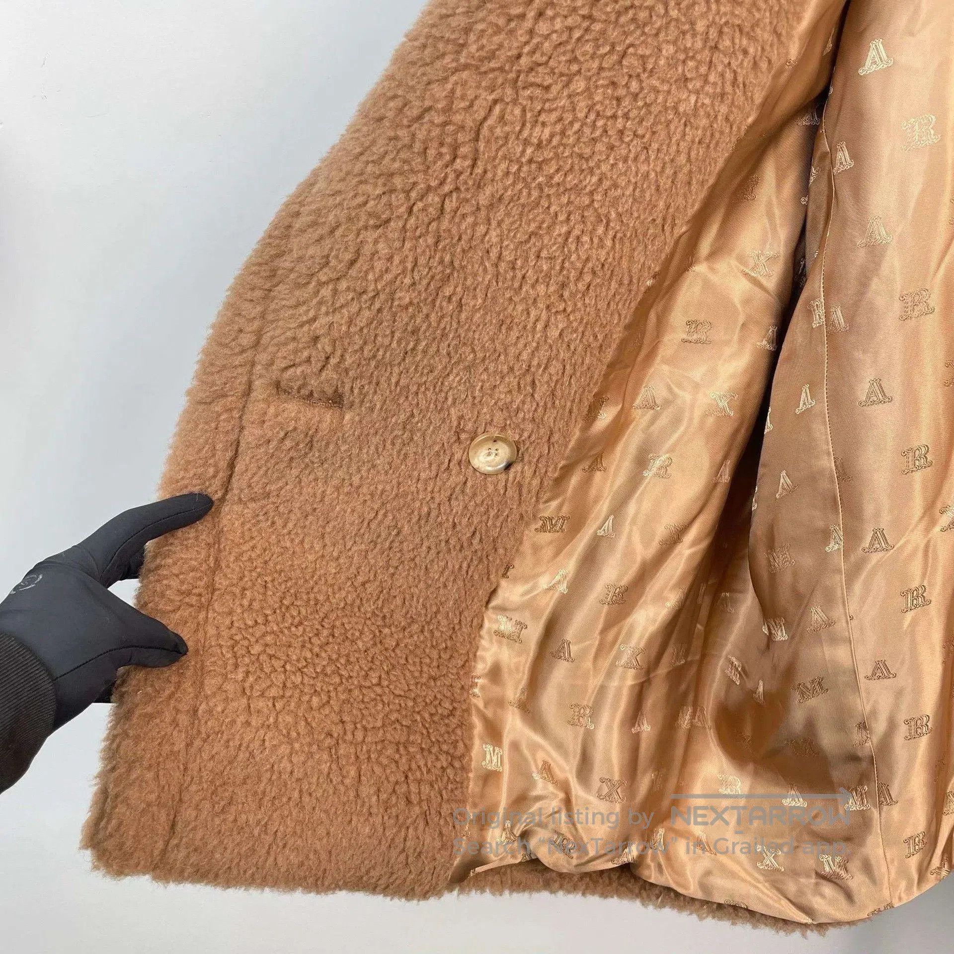 Max Mara MaxMara DRAMMA Camel Teddy Short Coat. Size S / US 4 / IT 40 - 4 Thumbnail