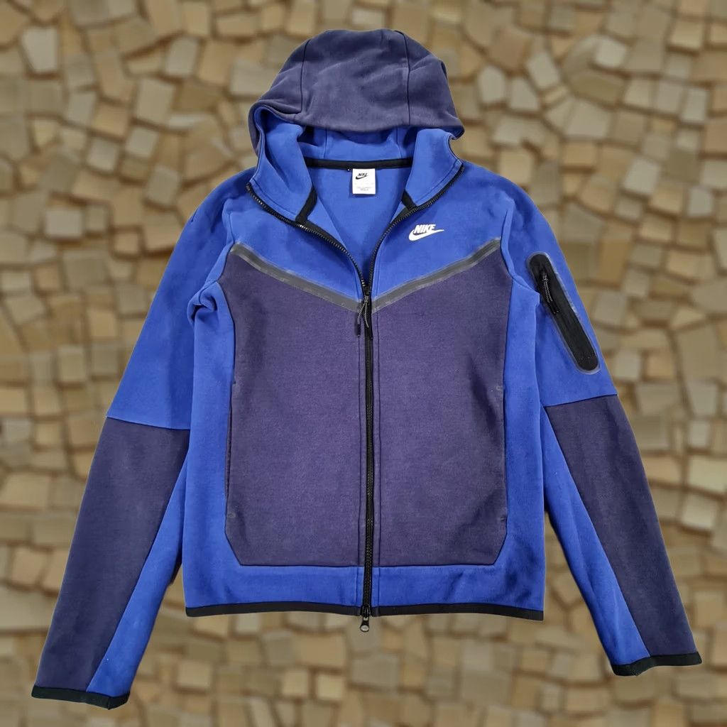 Nike Nike Mens Tracksuit Set Hoodie Jogger XS Royal Blue 2 Piece Sports Modern 455 DV0537 Mens Size US XS / EU 42 / 0 - 1 Thumbnail