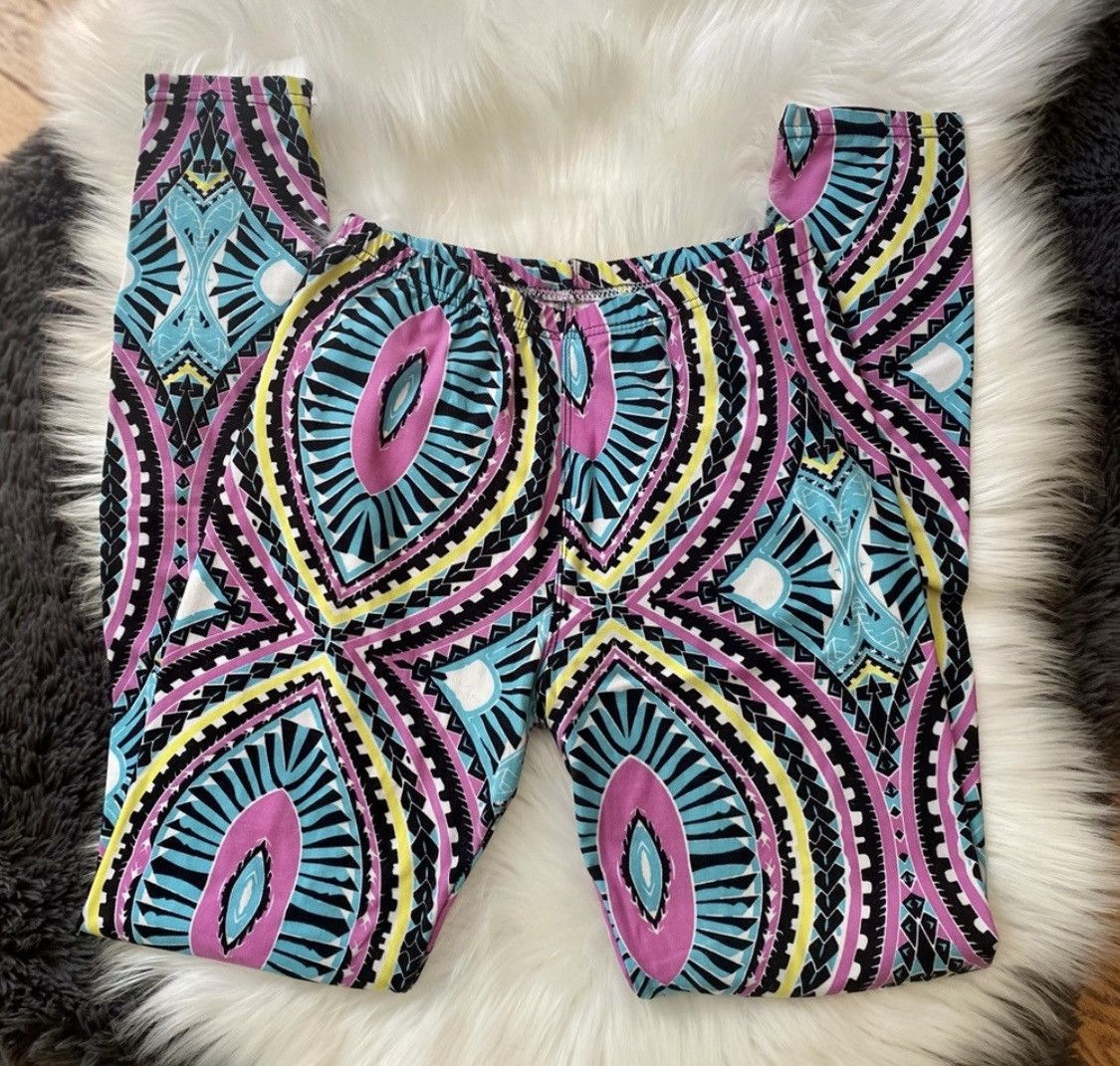 Other COLORFUL VIBRANT HOT KISS LEGGINGS ONE SIZE FITS ALL Size 22" - 3 Thumbnail