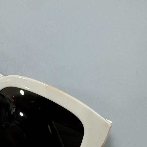 Celine Celine Monochroms 03 56MM Square Sunglasses White Size ONE SIZE - 8 Thumbnail