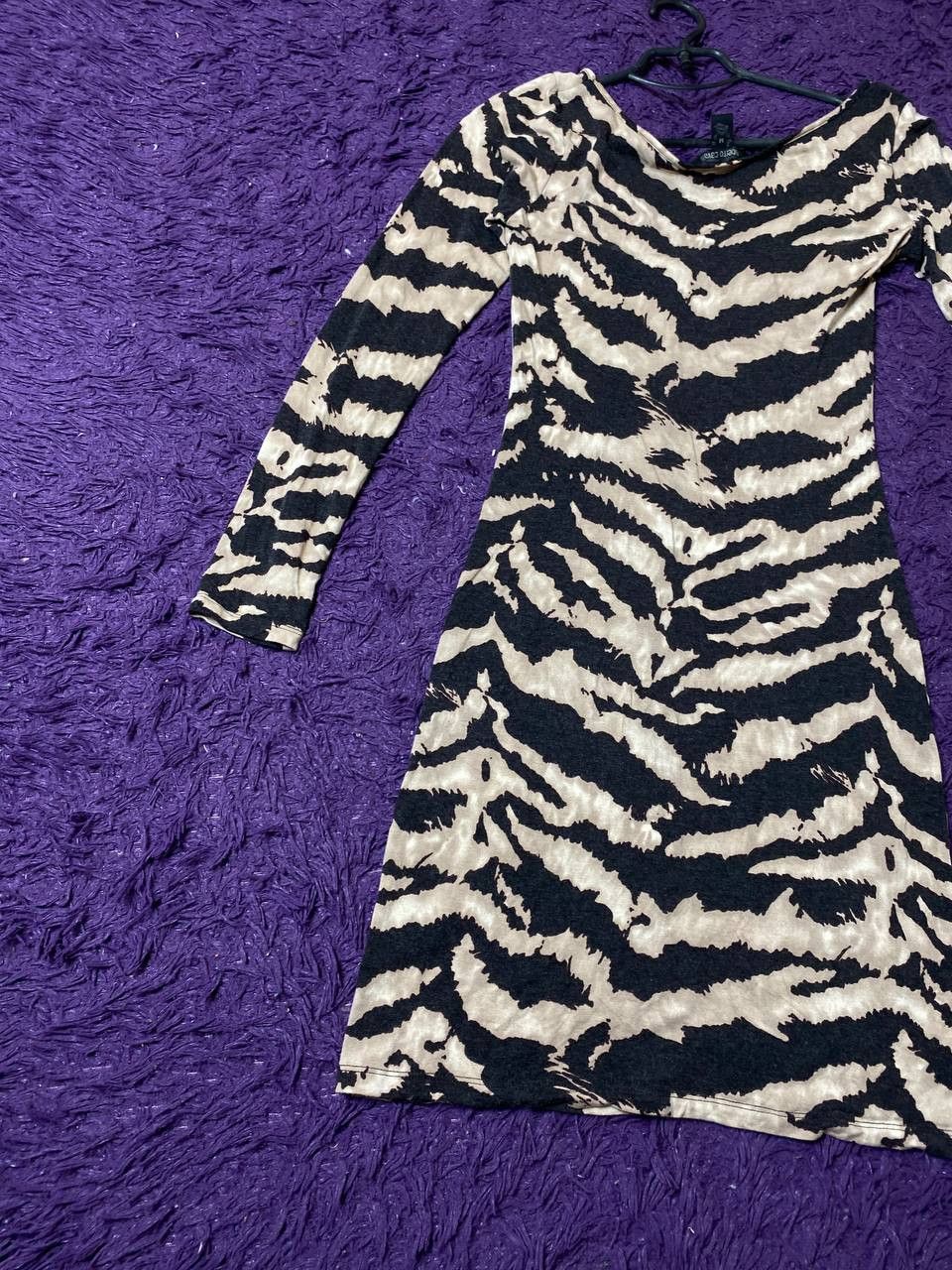 Roberto Cavalli Roberto Cavalli Y2K Animal Print Midi Dress Size M Size M / US 6-8 / IT 42-44 - 16 Thumbnail