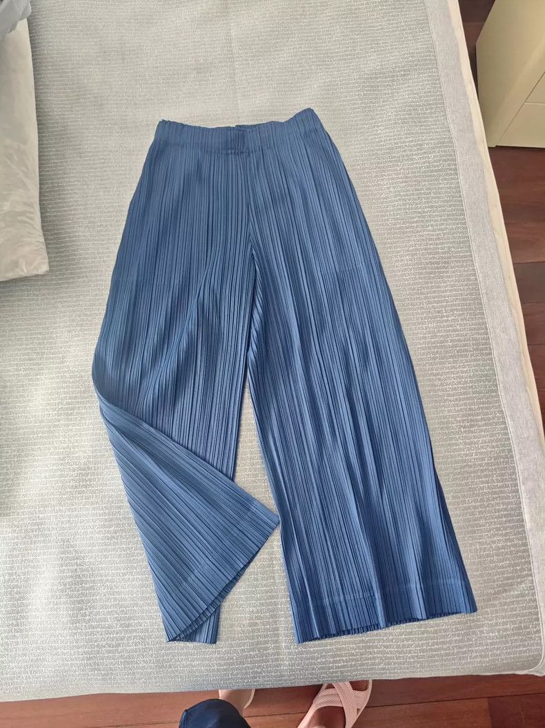 Issey Miyake size:2 Blue wide-leg pants