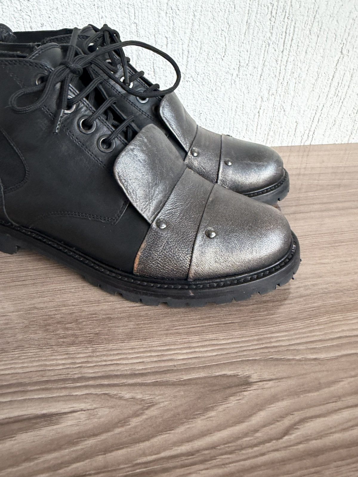 Neil Barrett Fw12 Armour studded zip boots Size US 8.5 / EU 41-42 - 4 Thumbnail