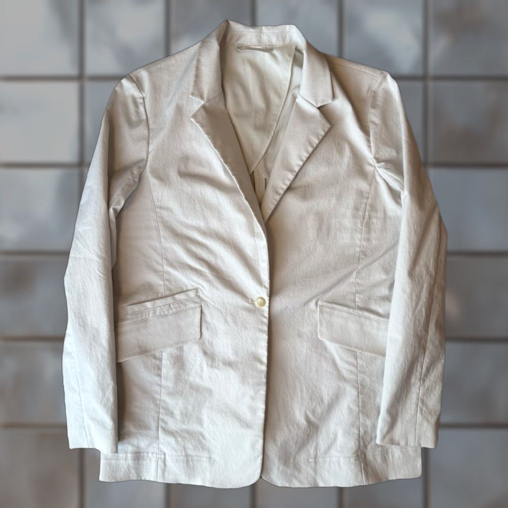 Lululemon Lululemon Relaxed Fit Twill Single Button Blazer Women's Medium Ivory Blazer, Lululemon, Blazer, Women's, Medium, Ivory Size M / US 6-8 / IT 42-44 - 1 Thumbnail