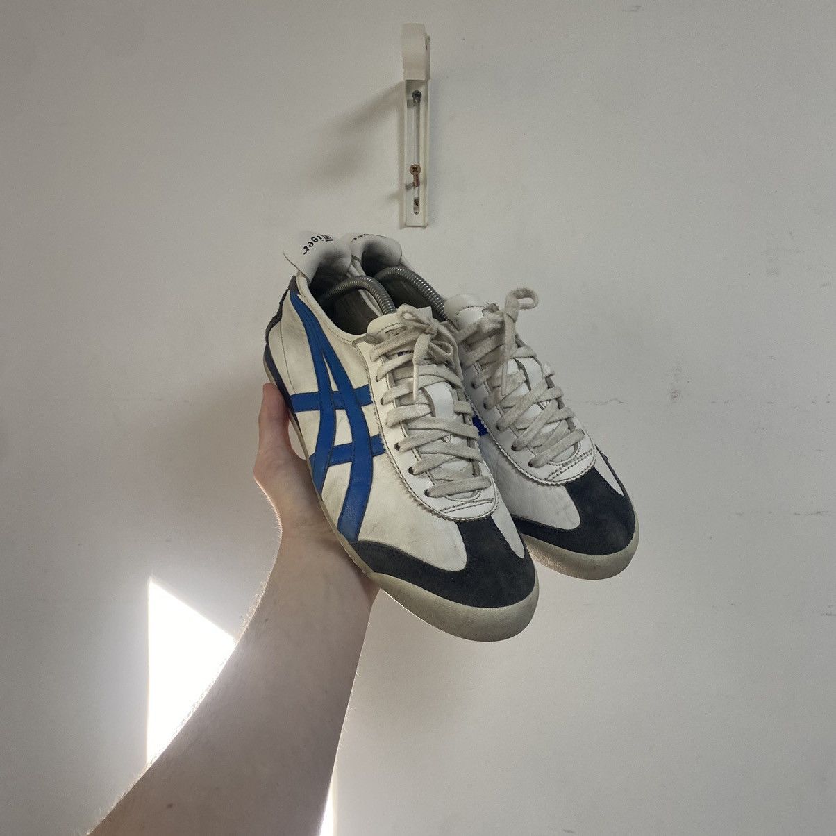 Asics Vintage Asics Onitsuka Tiger sneakers Size US 9 / EU 42 - 2 Thumbnail